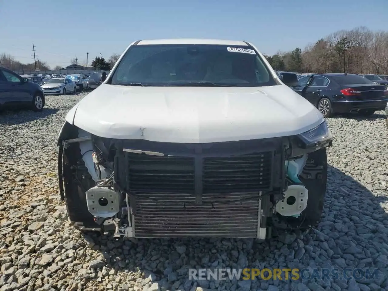 5 Photograph of a damaged car 1GNERFKWXNJ111597 CHEVROLET TRAVERSE 2022