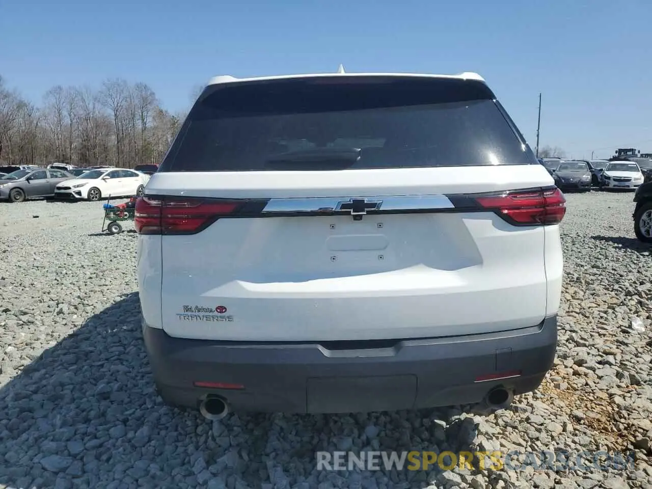 6 Photograph of a damaged car 1GNERFKWXNJ111597 CHEVROLET TRAVERSE 2022