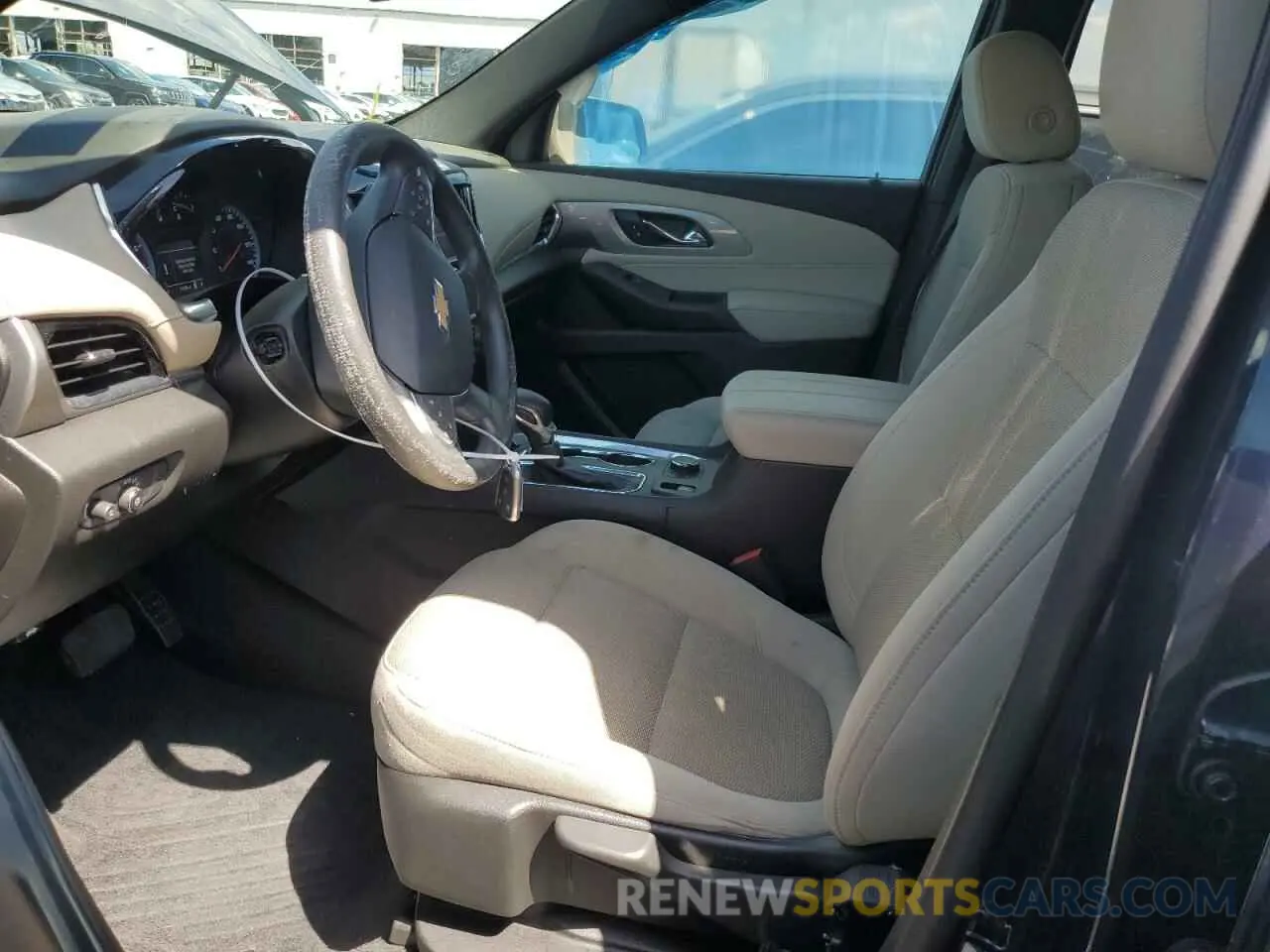 7 Photograph of a damaged car 1GNERFKWXNJ123474 CHEVROLET TRAVERSE 2022