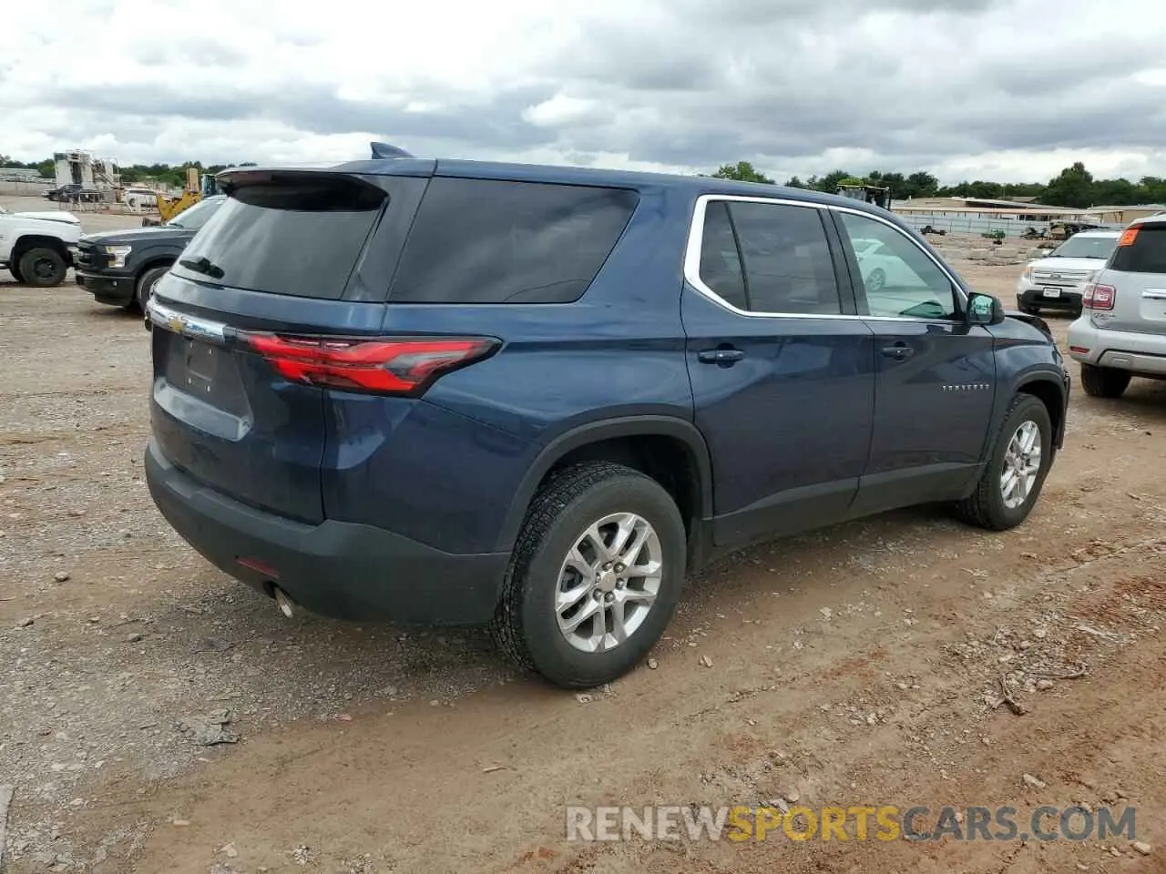 3 Photograph of a damaged car 1GNERFKWXNJ134149 CHEVROLET TRAVERSE 2022