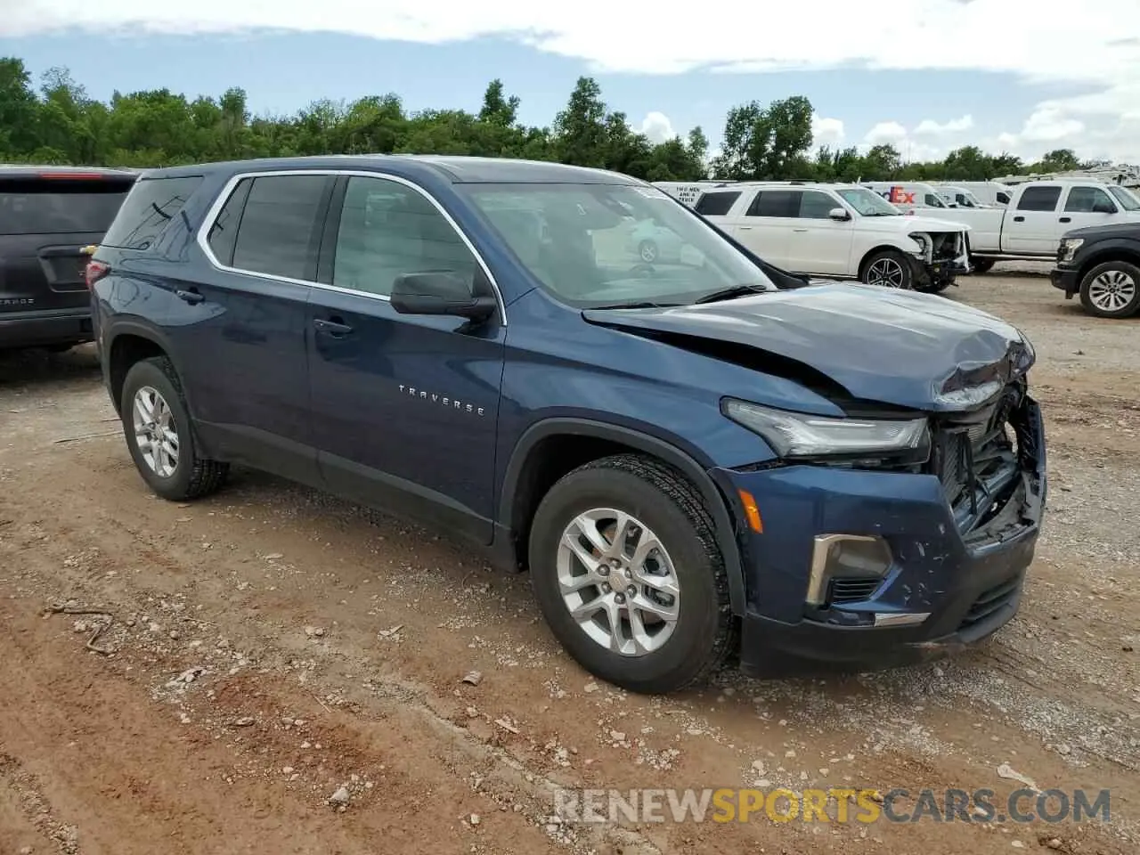 4 Photograph of a damaged car 1GNERFKWXNJ134149 CHEVROLET TRAVERSE 2022