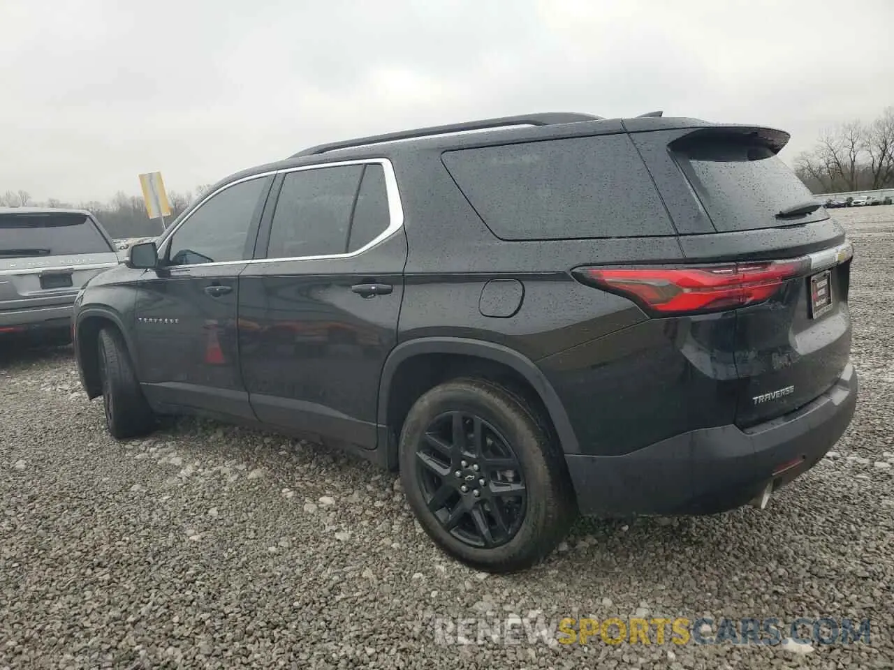 2 Photograph of a damaged car 1GNERGKW0NJ138488 CHEVROLET TRAVERSE 2022