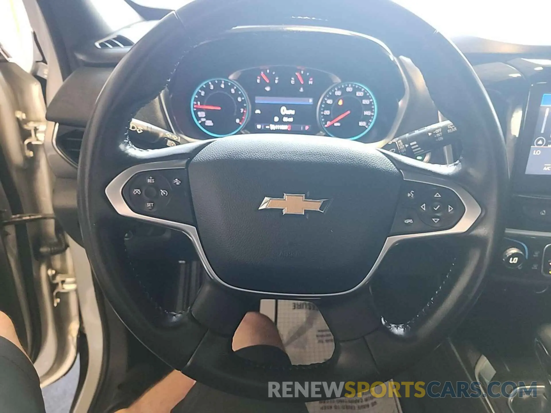 21 Photograph of a damaged car 1GNERGKW1NJ146907 CHEVROLET TRAVERSE 2022