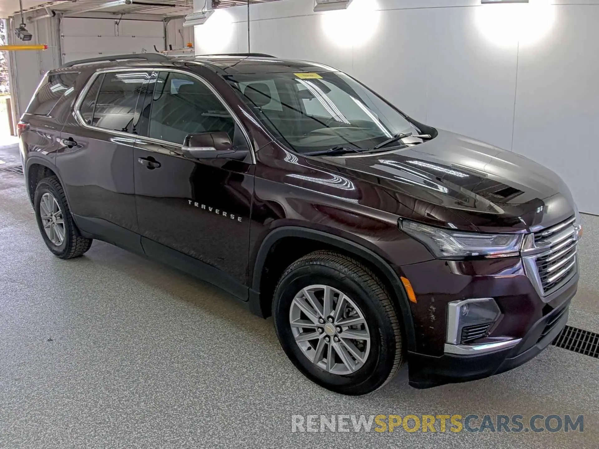 11 Photograph of a damaged car 1GNERGKW2NJ141618 CHEVROLET TRAVERSE 2022