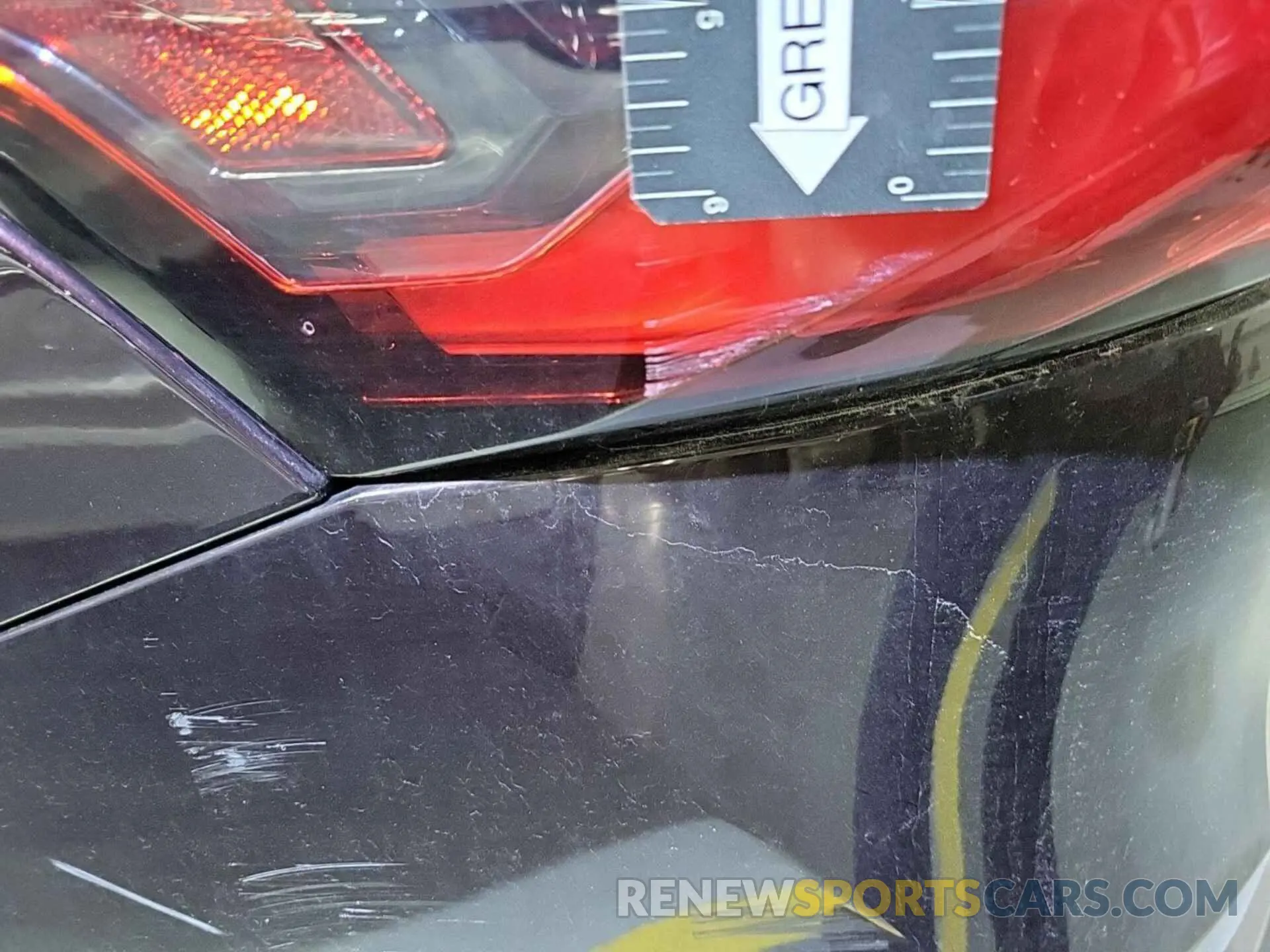 32 Photograph of a damaged car 1GNERGKW2NJ141618 CHEVROLET TRAVERSE 2022