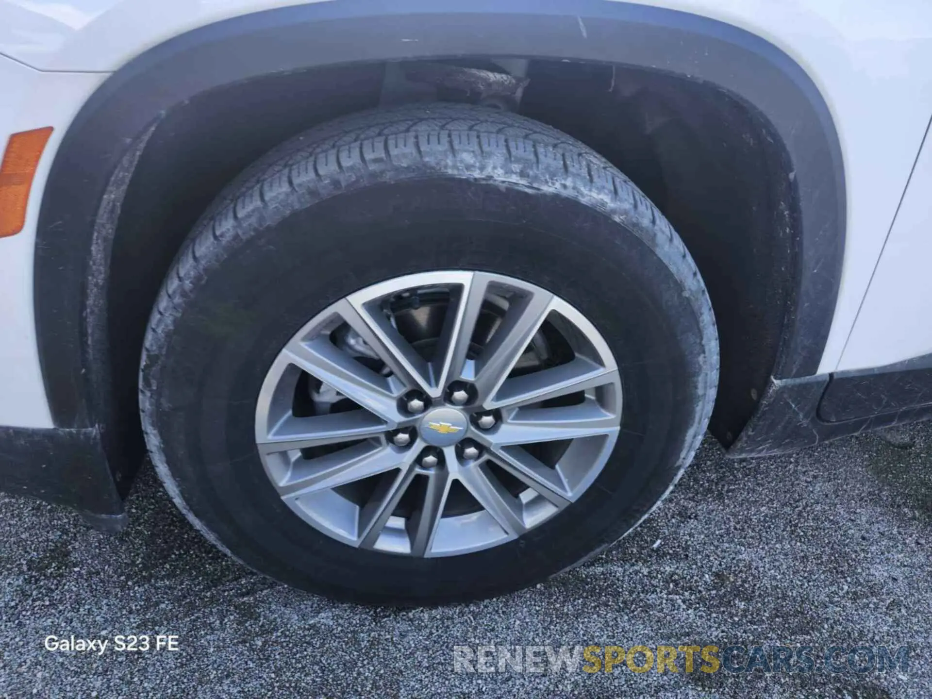 26 Photograph of a damaged car 1GNERGKW3NJ152241 CHEVROLET TRAVERSE 2022