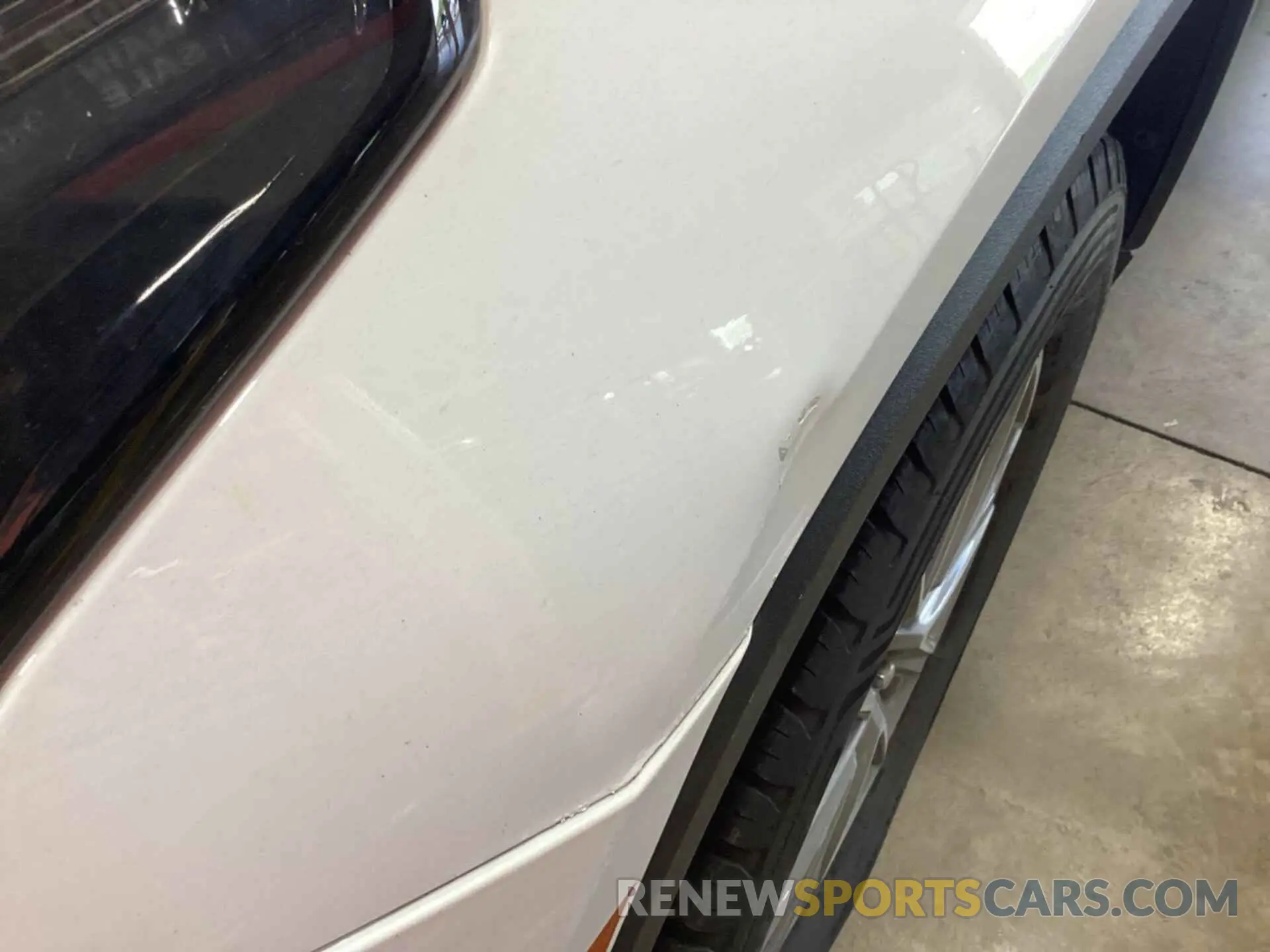 17 Photograph of a damaged car 1GNERGKW3NJ180301 CHEVROLET TRAVERSE 2022