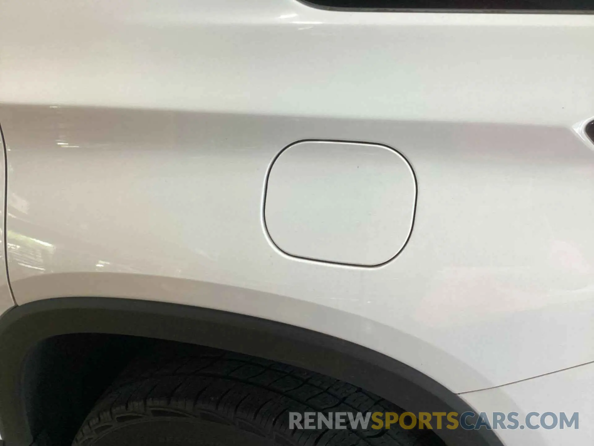 33 Photograph of a damaged car 1GNERGKW3NJ180301 CHEVROLET TRAVERSE 2022