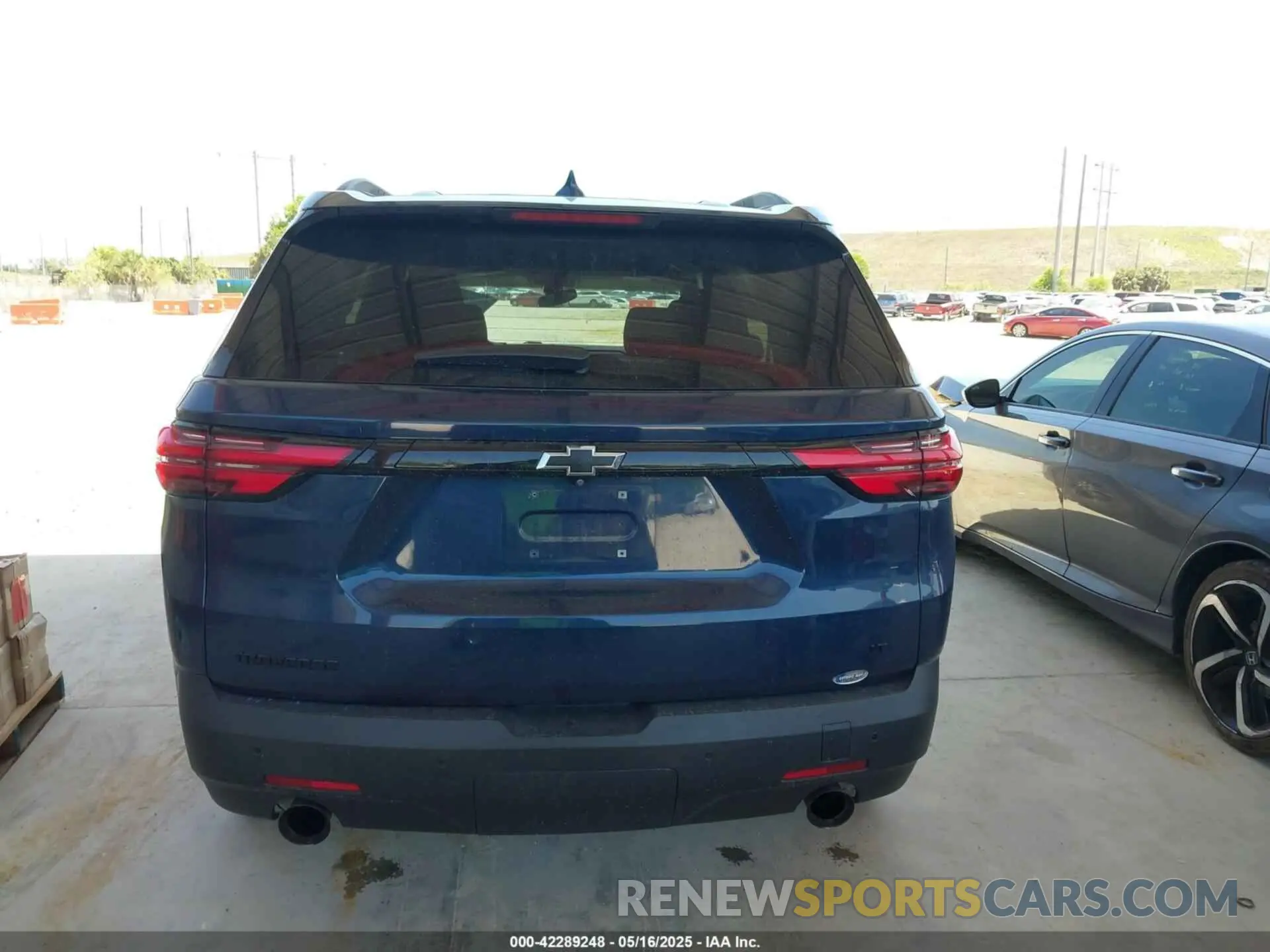16 Photograph of a damaged car 1GNERGKW4NJ115358 CHEVROLET TRAVERSE 2022
