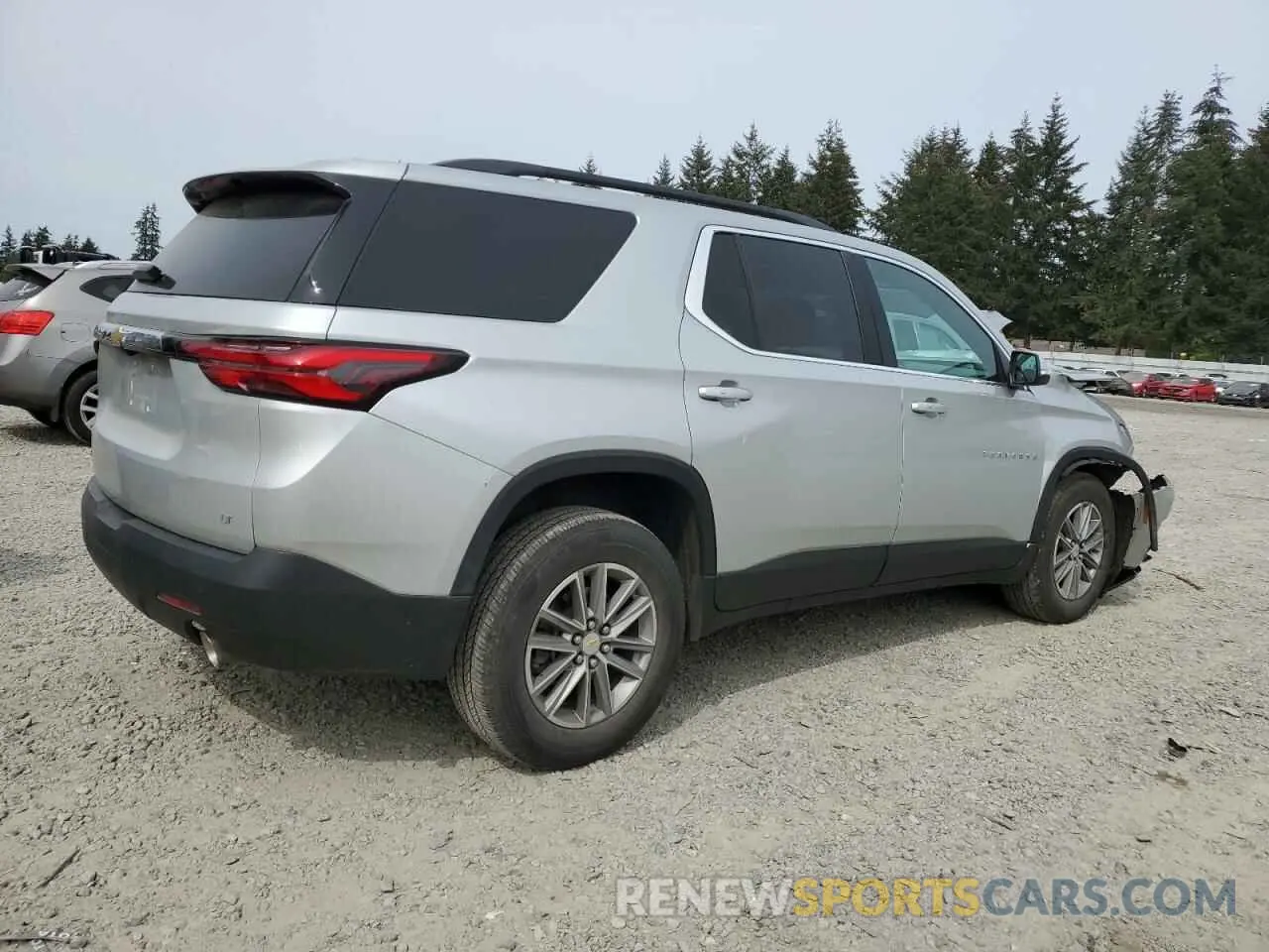 3 Photograph of a damaged car 1GNERGKW5NJ101744 CHEVROLET TRAVERSE 2022