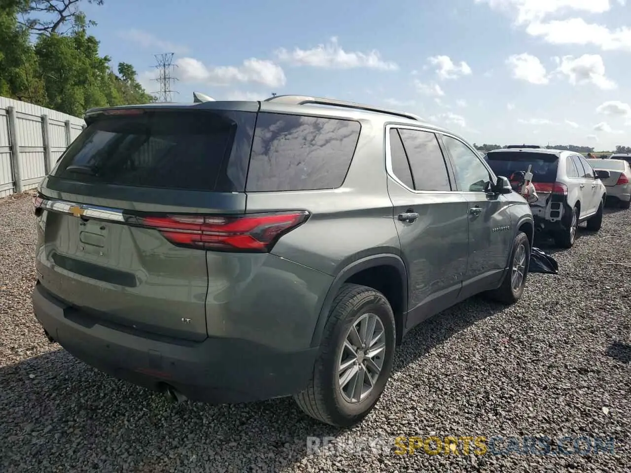 3 Photograph of a damaged car 1GNERGKW6NJ121775 CHEVROLET TRAVERSE 2022
