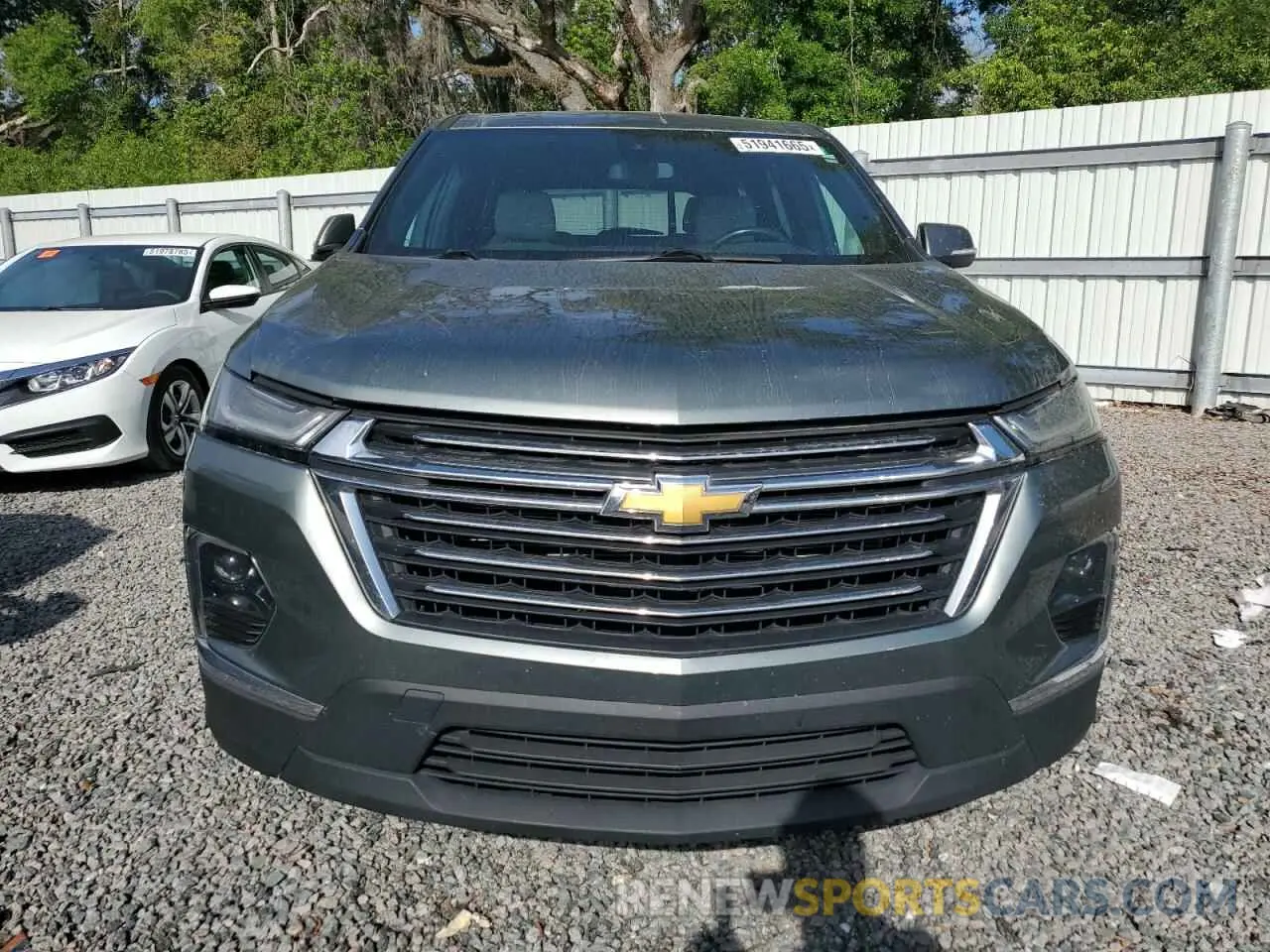 5 Photograph of a damaged car 1GNERGKW6NJ121775 CHEVROLET TRAVERSE 2022