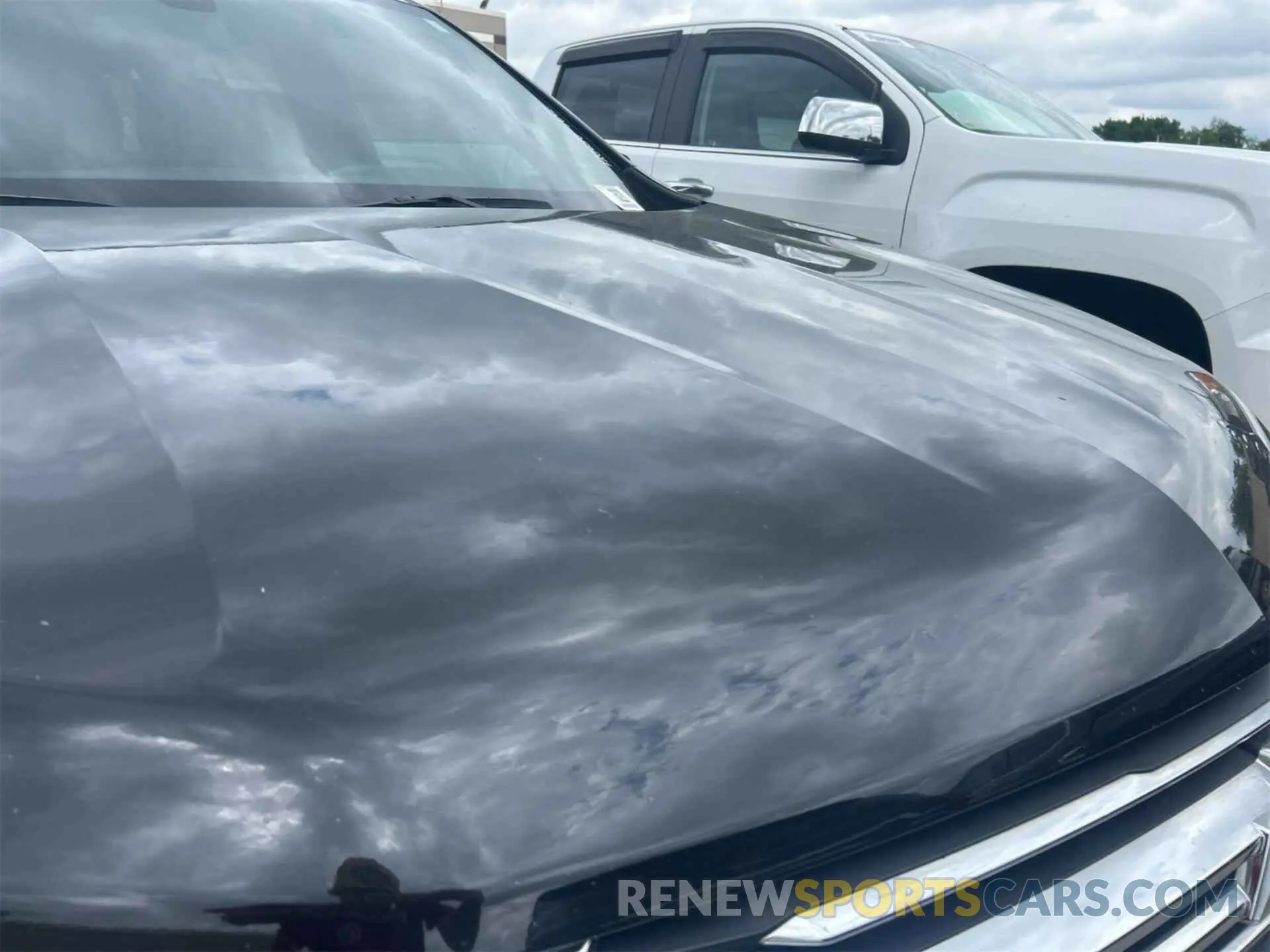 7 Photograph of a damaged car 1GNERGKW6NJ153965 CHEVROLET TRAVERSE 2022