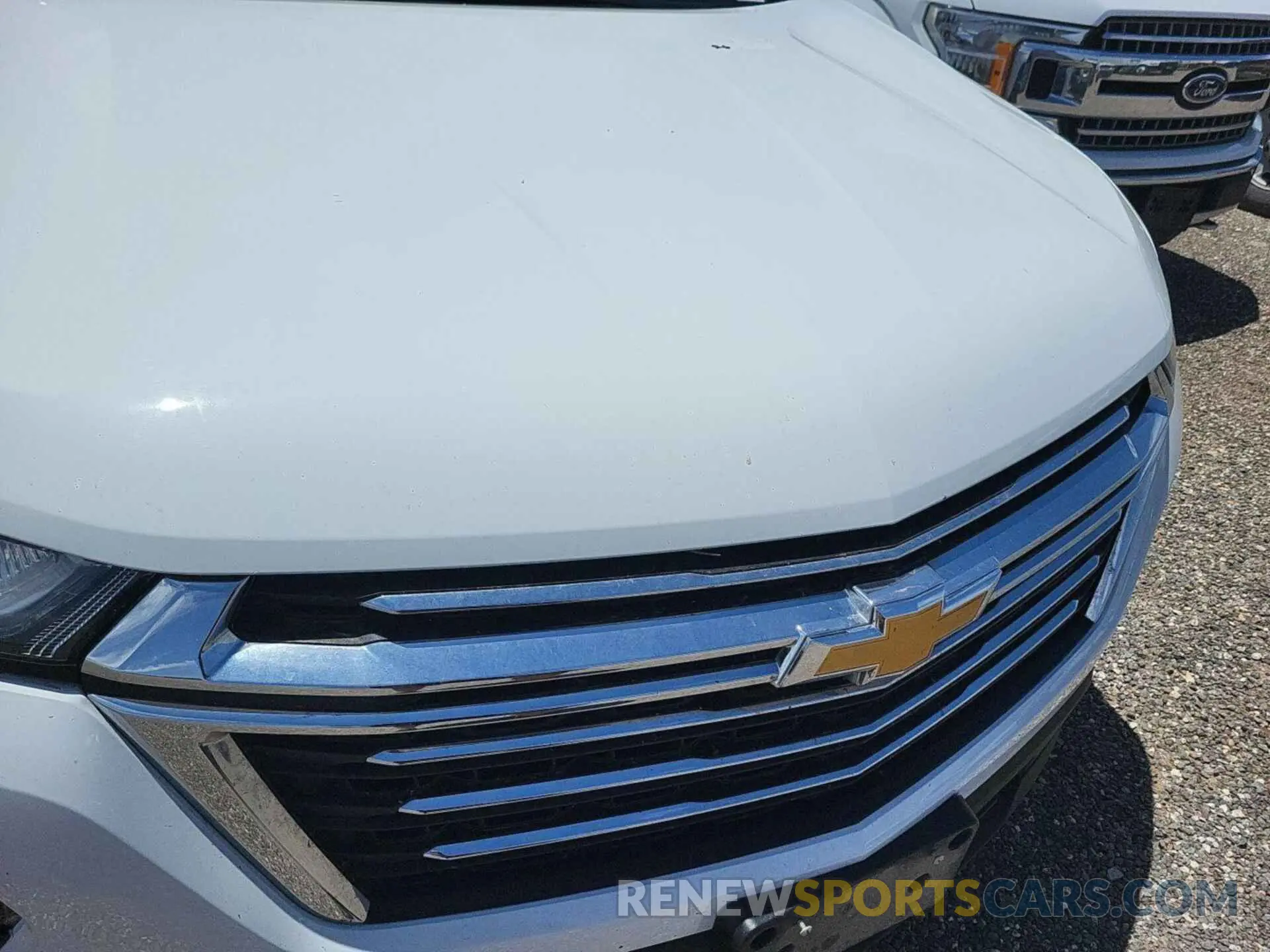9 Photograph of a damaged car 1GNERGKW6NJ156915 CHEVROLET TRAVERSE 2022