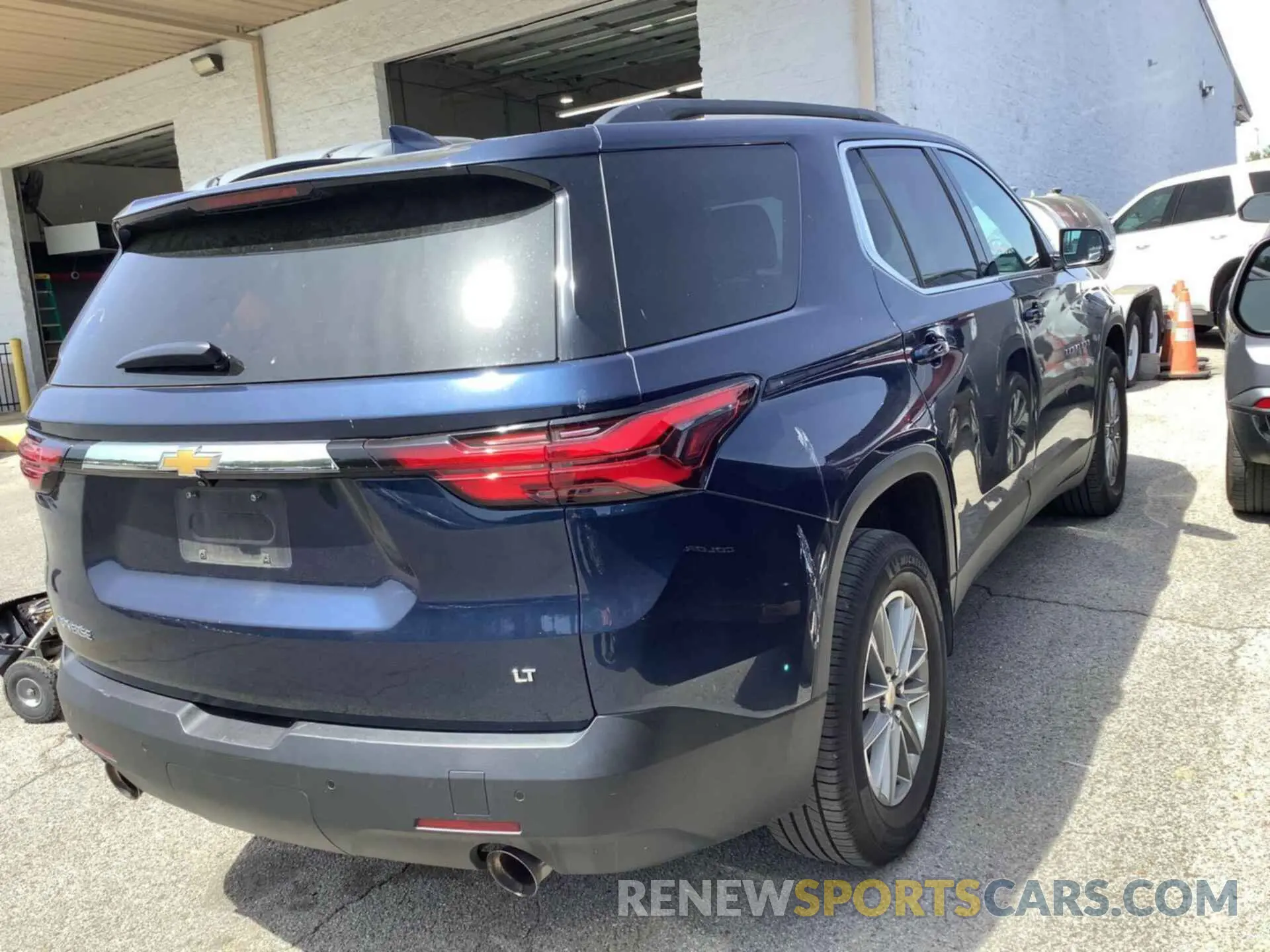 23 Photograph of a damaged car 1GNERGKW7NJ152503 CHEVROLET TRAVERSE 2022