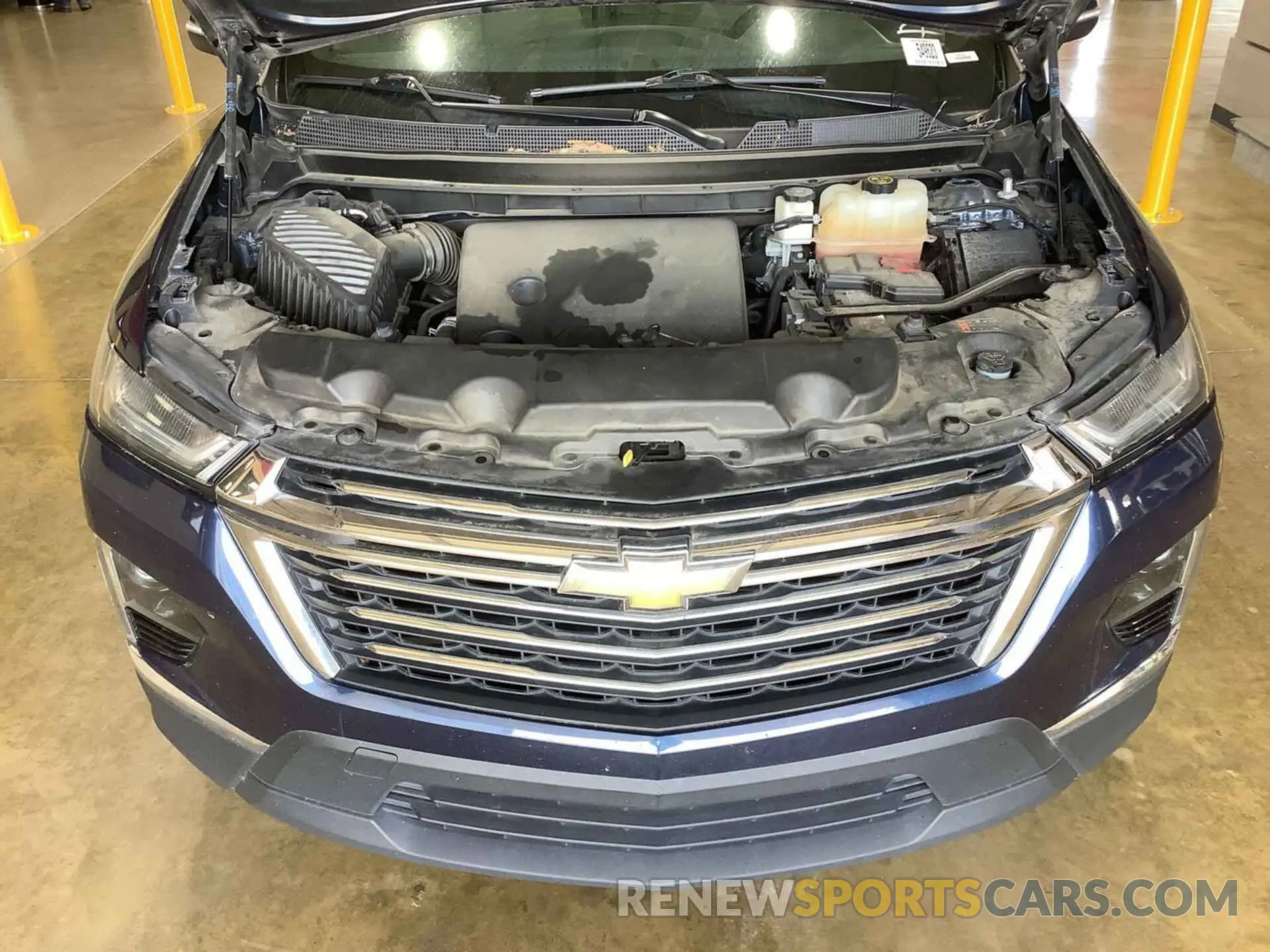 3 Photograph of a damaged car 1GNERGKW7NJ152503 CHEVROLET TRAVERSE 2022