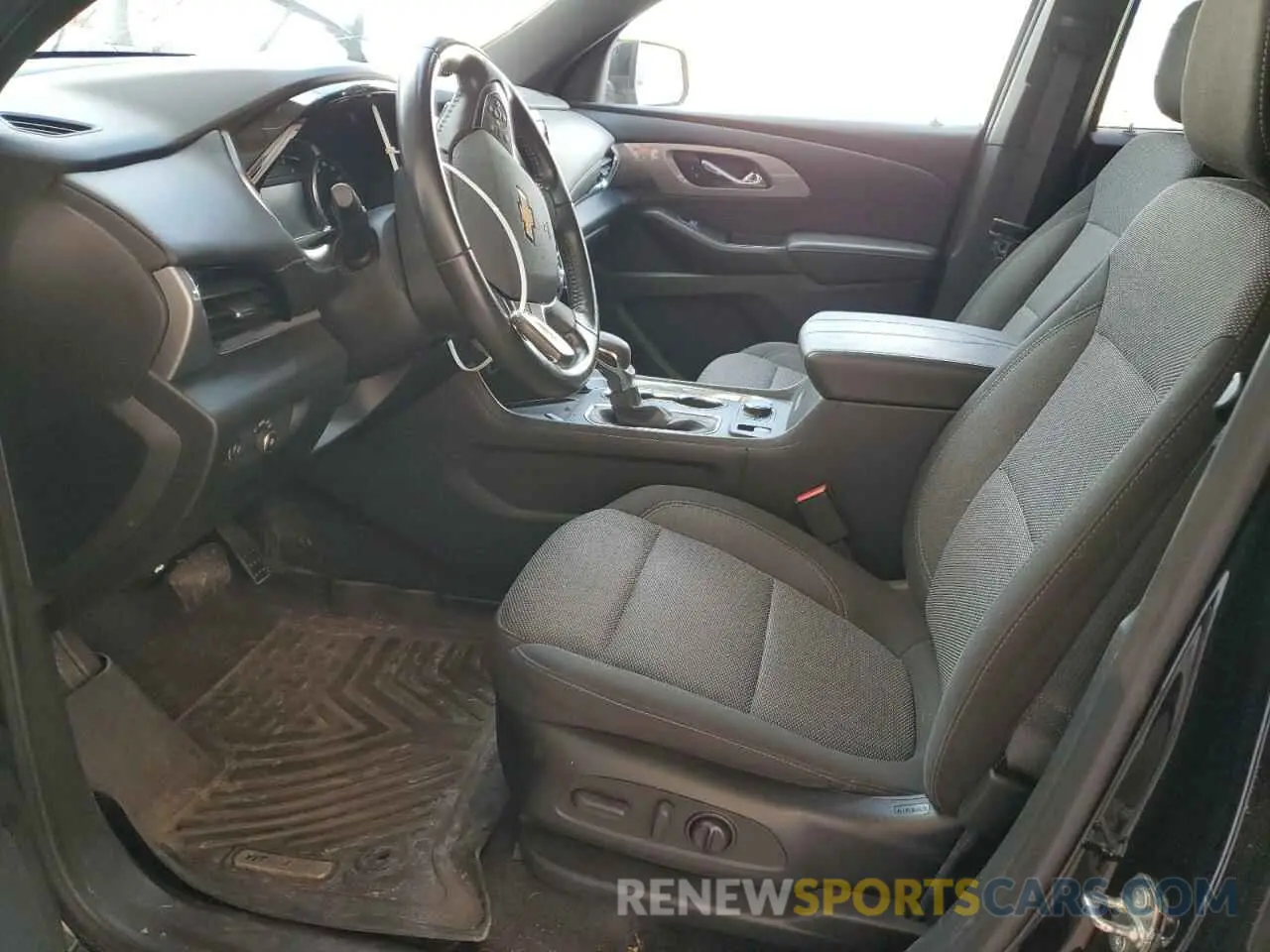 7 Photograph of a damaged car 1GNERGKW8NJ107019 CHEVROLET TRAVERSE 2022