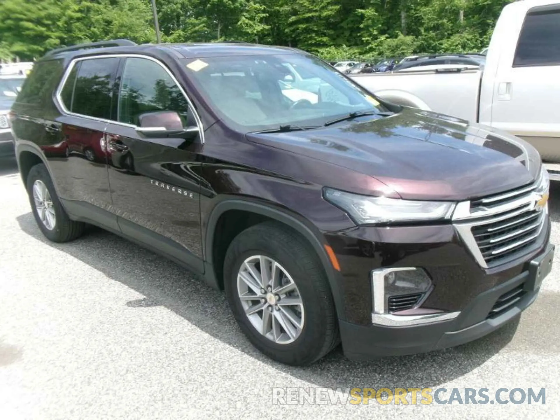 7 Photograph of a damaged car 1GNERGKW8NJ156012 CHEVROLET TRAVERSE 2022