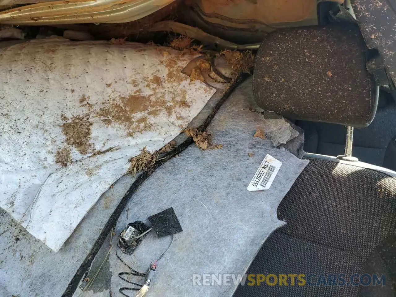 10 Photograph of a damaged car 1GNERGKWXNJ117860 CHEVROLET TRAVERSE 2022