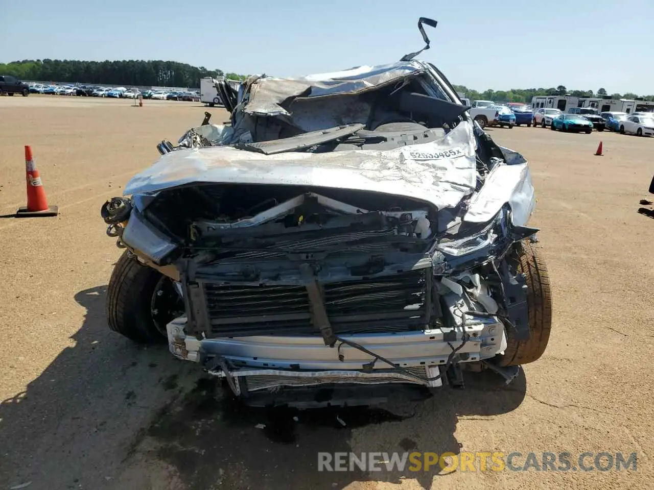 5 Photograph of a damaged car 1GNERGKWXNJ117860 CHEVROLET TRAVERSE 2022