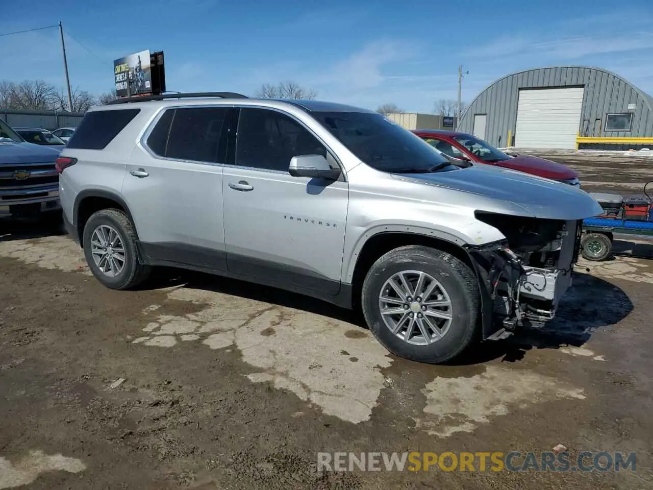 4 Photograph of a damaged car 1GNERGKWXNJ147604 CHEVROLET TRAVERSE 2022