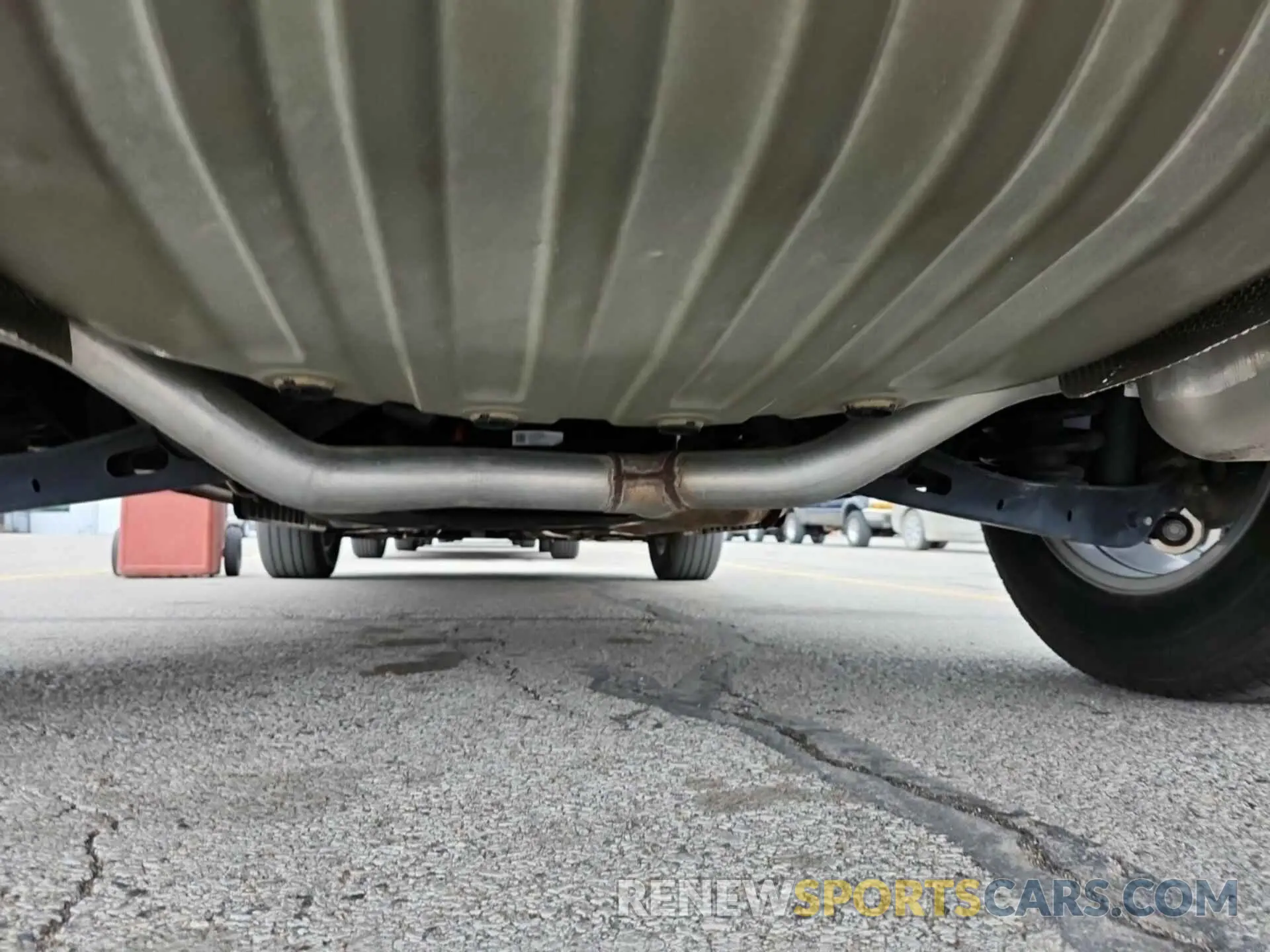 6 Photograph of a damaged car 1GNERGKWXNJ156903 CHEVROLET TRAVERSE 2022