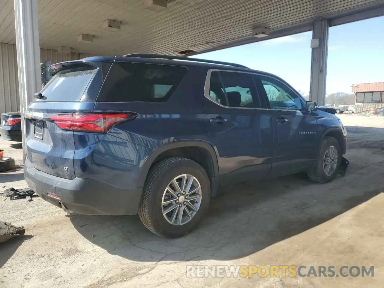 3 Photograph of a damaged car 1GNERGKWXNJ160305 CHEVROLET TRAVERSE 2022