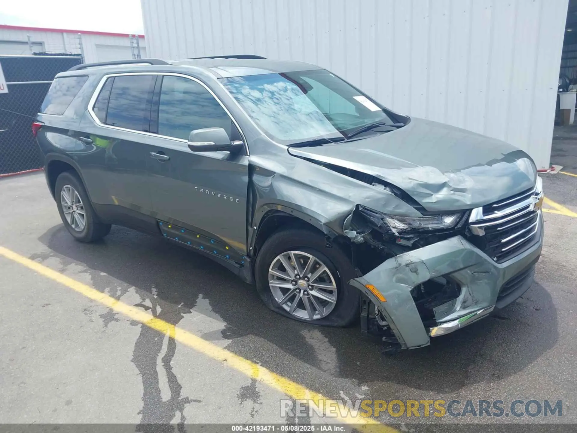 1 Photograph of a damaged car 1GNERHKW0NJ122099 CHEVROLET TRAVERSE 2022