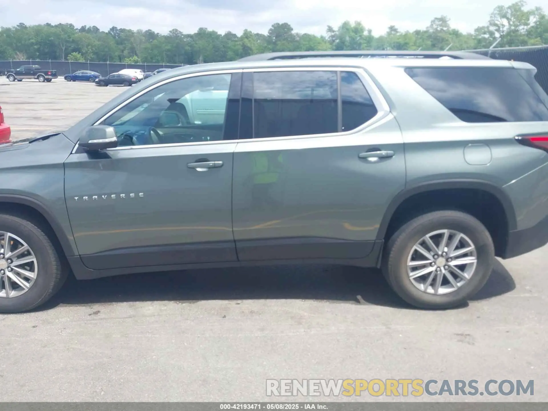 14 Photograph of a damaged car 1GNERHKW0NJ122099 CHEVROLET TRAVERSE 2022