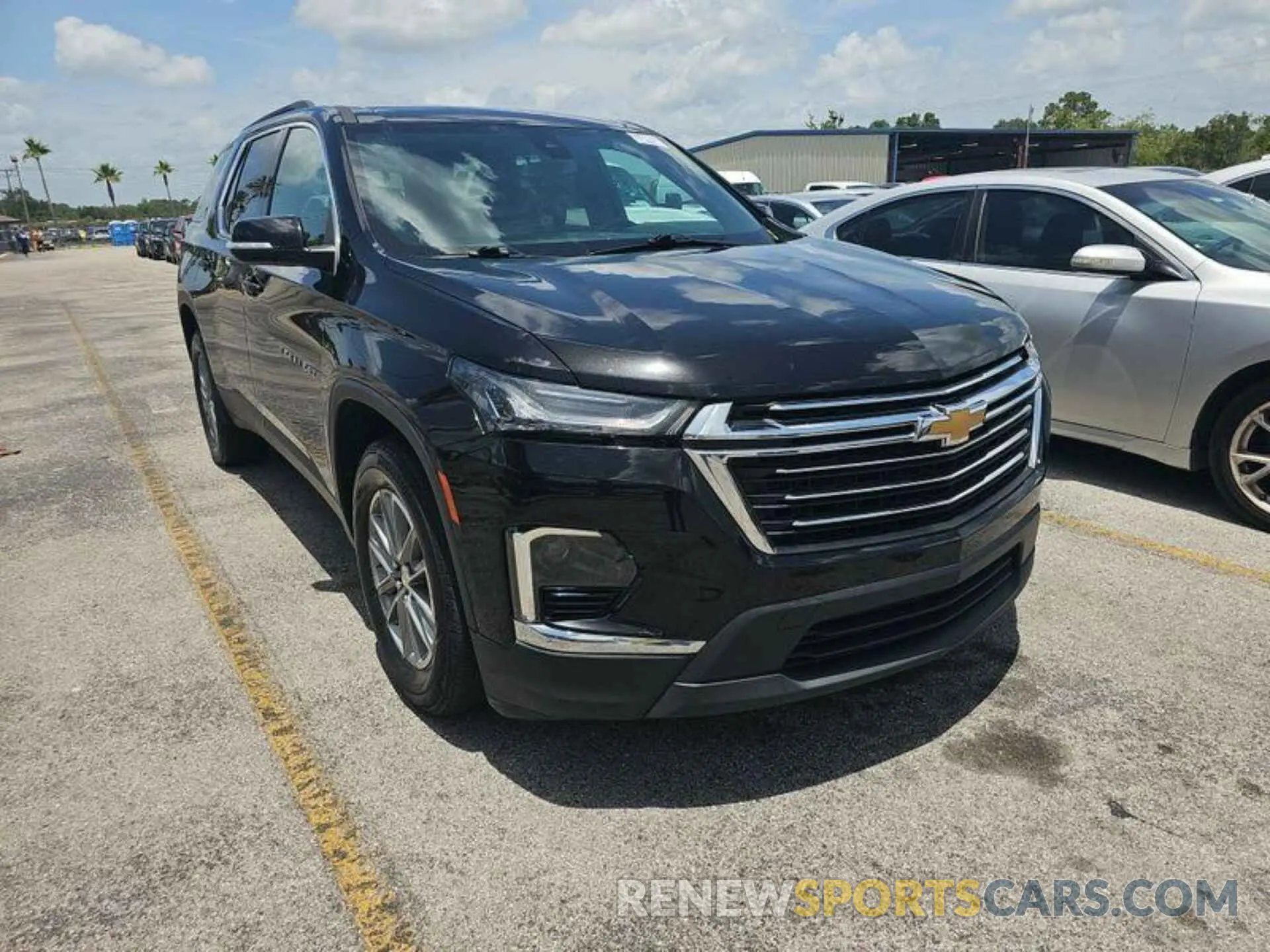 3 Photograph of a damaged car 1GNERHKW1NJ153829 CHEVROLET TRAVERSE 2022