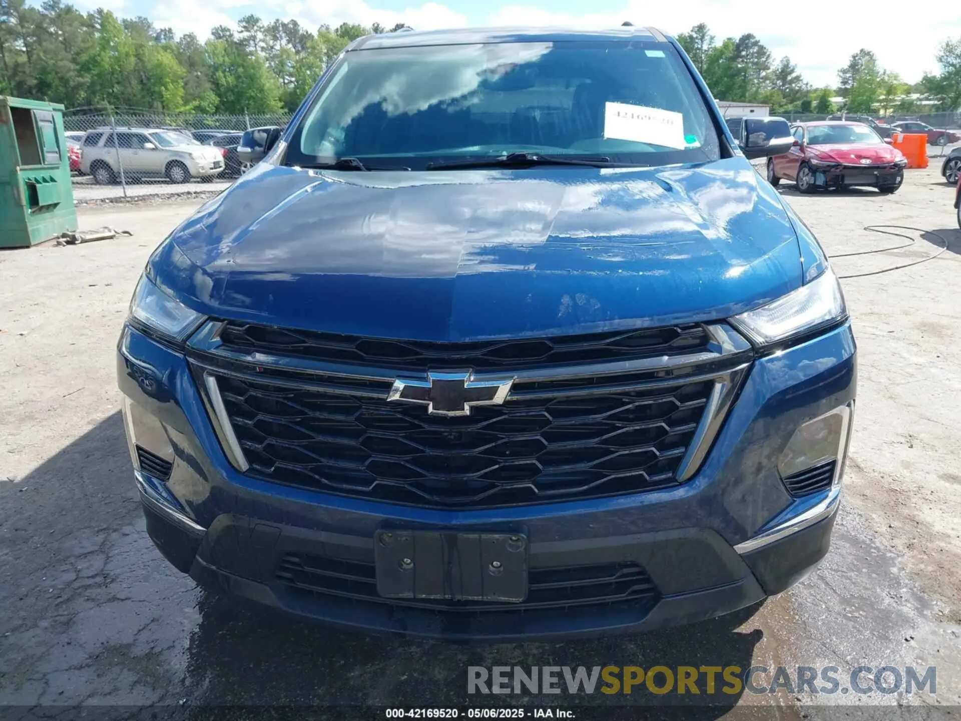 12 Photograph of a damaged car 1GNERHKW7NJ192120 CHEVROLET TRAVERSE 2022