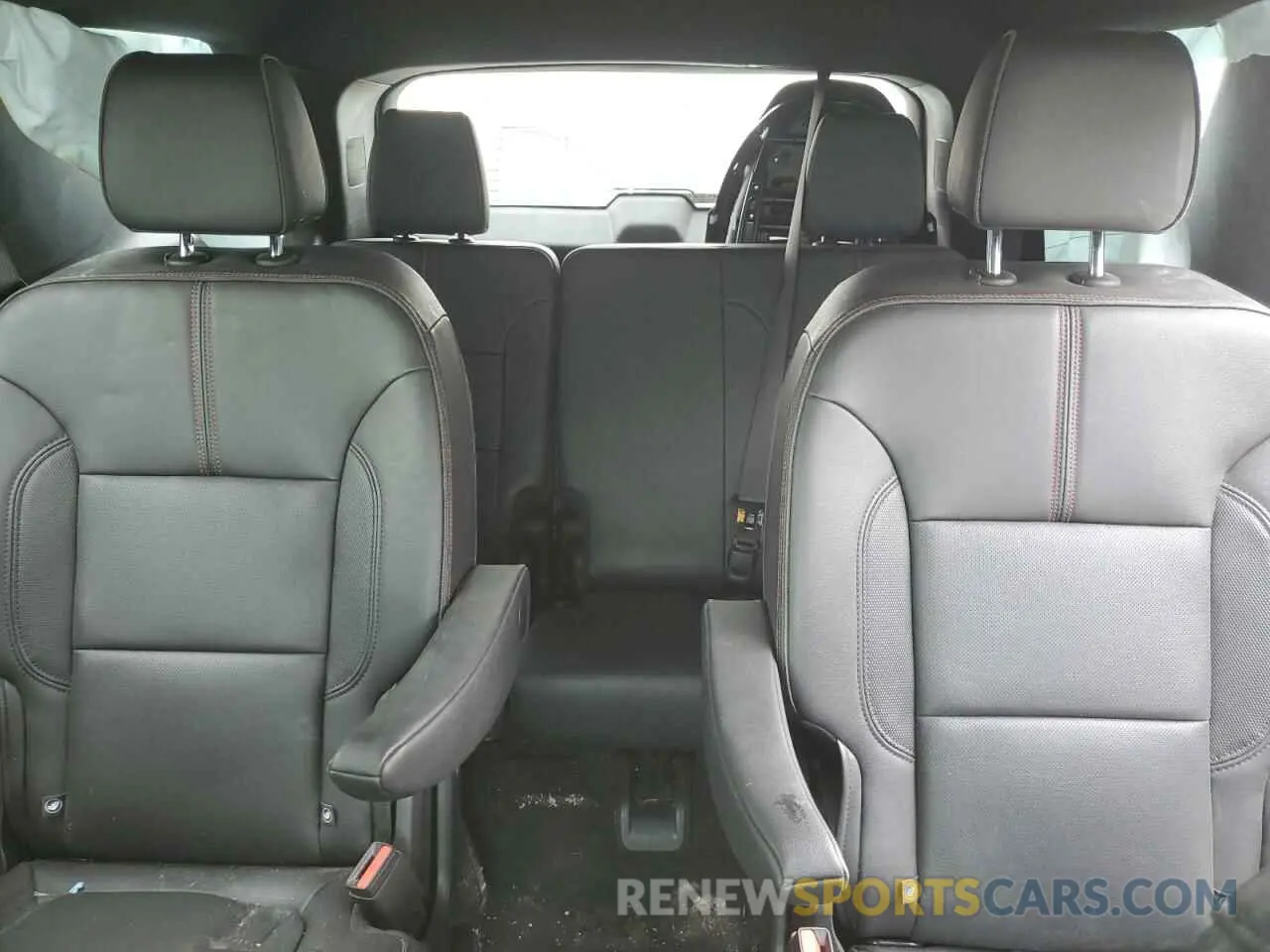10 Photograph of a damaged car 1GNERJKW2NJ122838 CHEVROLET TRAVERSE 2022