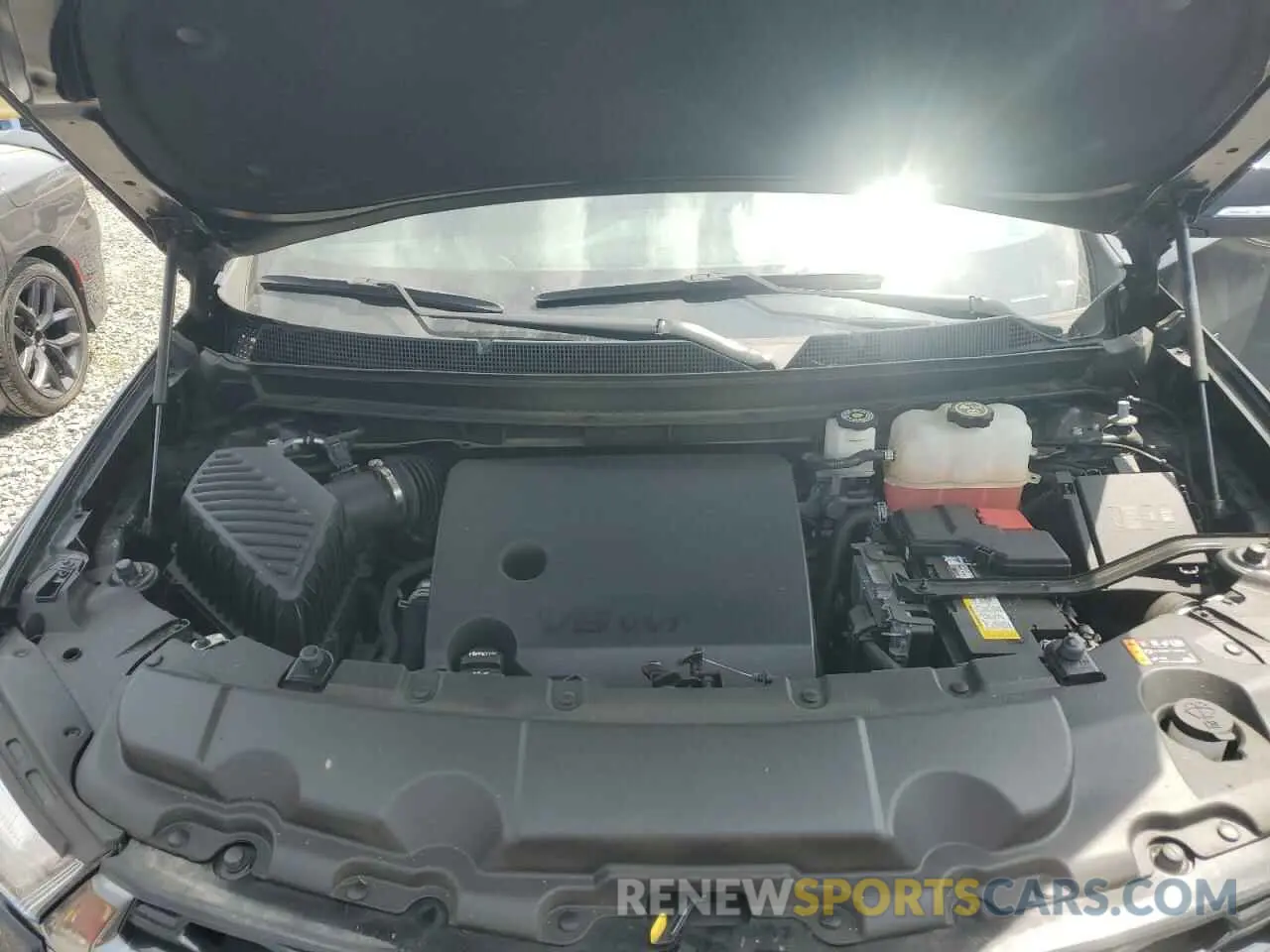 12 Photograph of a damaged car 1GNERJKW8NJ102433 CHEVROLET TRAVERSE 2022