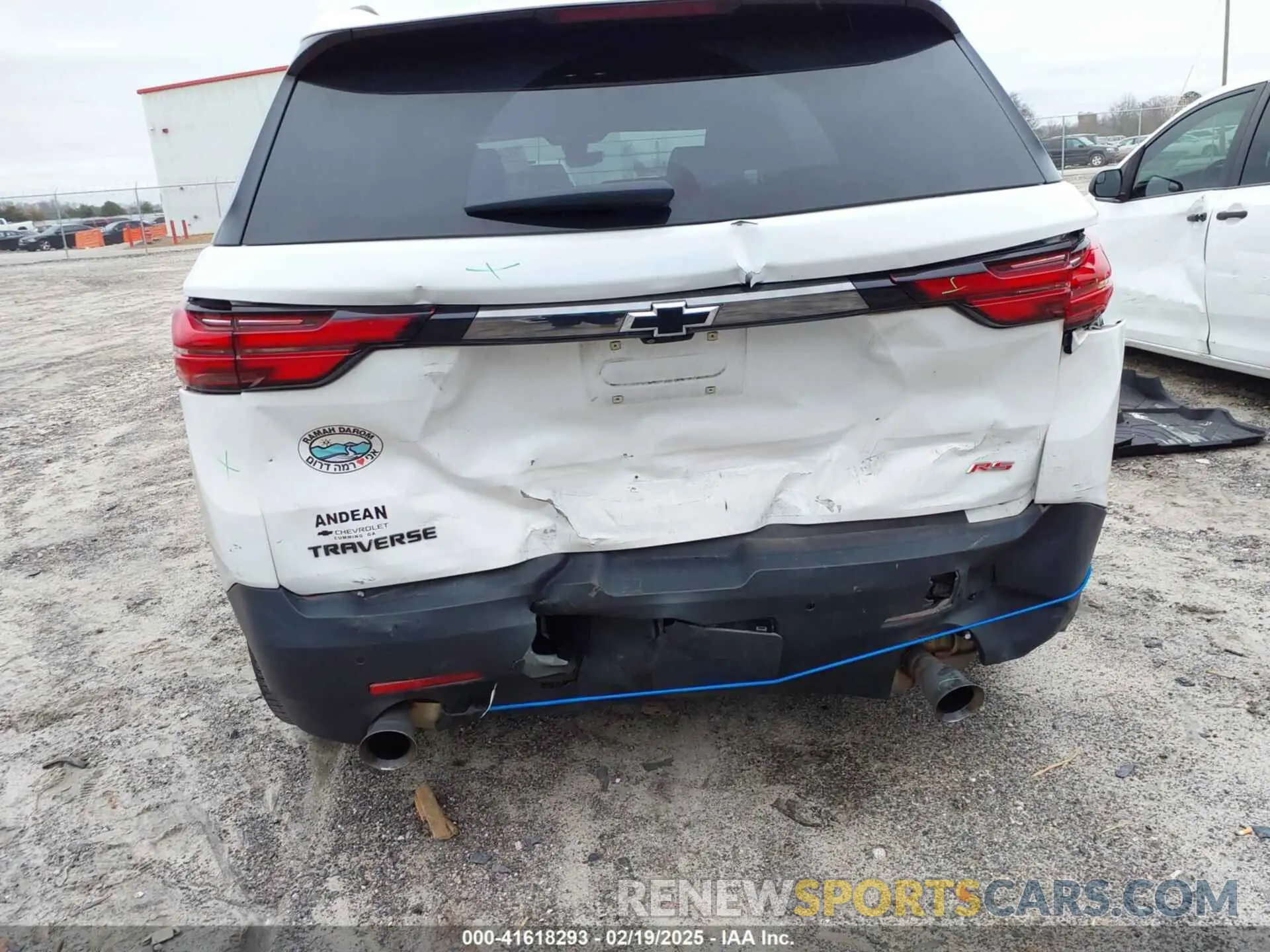 6 Photograph of a damaged car 1GNERJKW9NJ121766 CHEVROLET TRAVERSE 2022