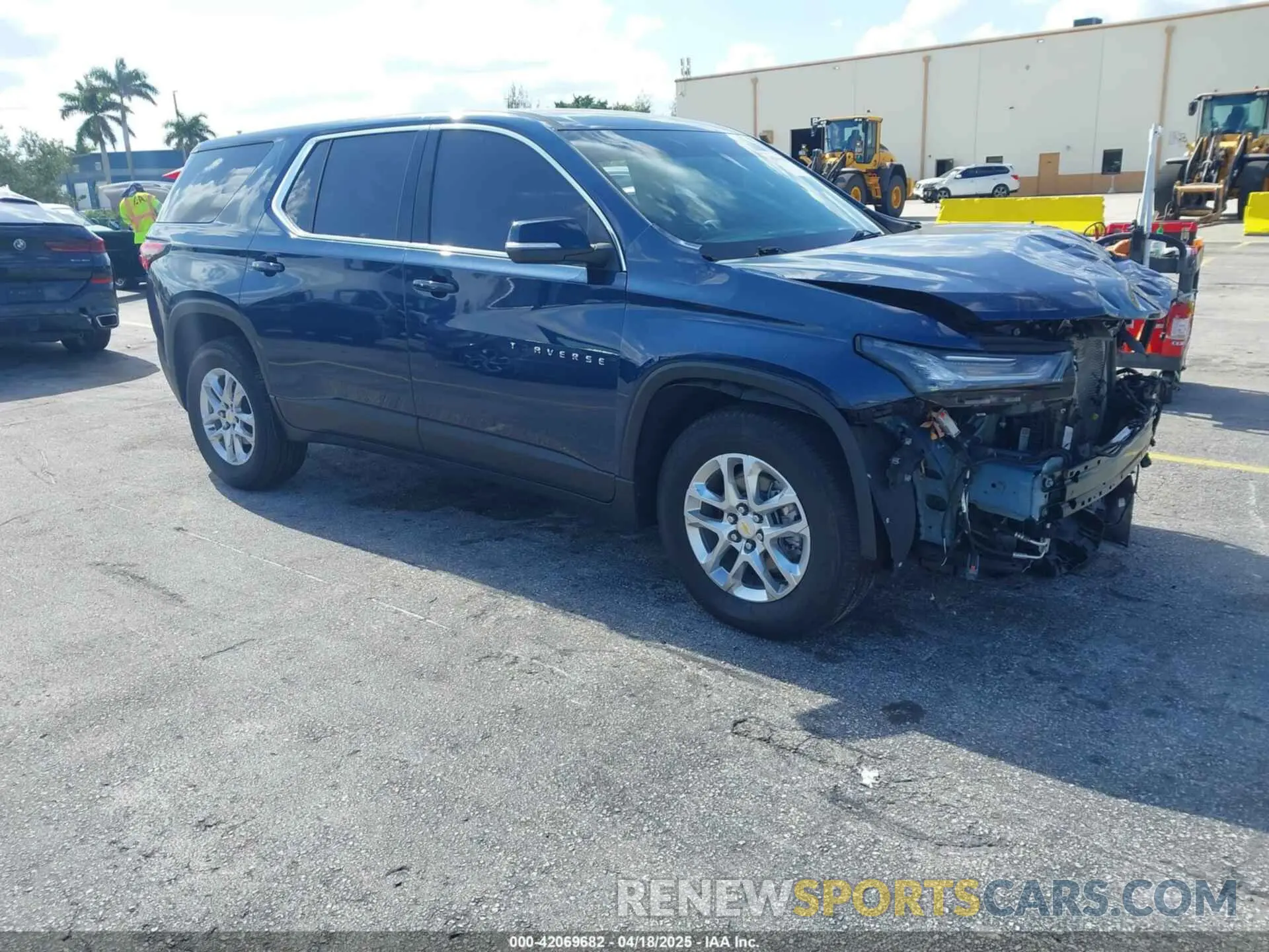 1 Photograph of a damaged car 1GNERLKWXNJ182507 CHEVROLET TRAVERSE 2022