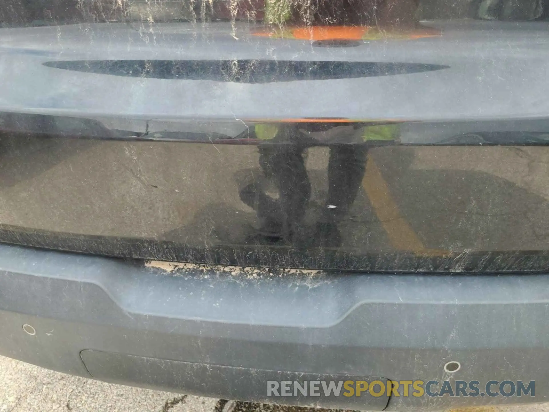 11 Photograph of a damaged car 1GNEVGKW0NJ185337 CHEVROLET TRAVERSE 2022