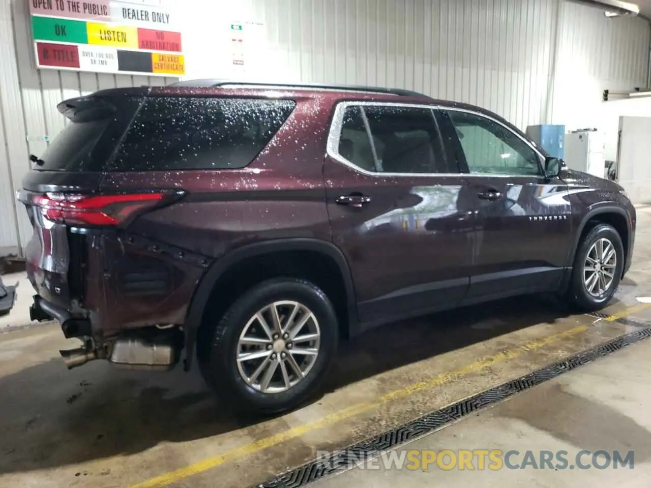 3 Photograph of a damaged car 1GNEVGKW1NJ151150 CHEVROLET TRAVERSE 2022