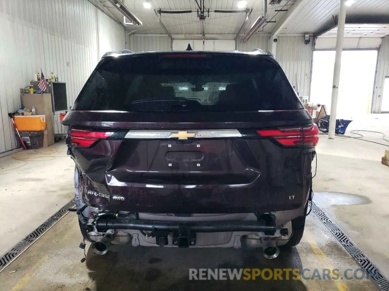 6 Photograph of a damaged car 1GNEVGKW1NJ151150 CHEVROLET TRAVERSE 2022