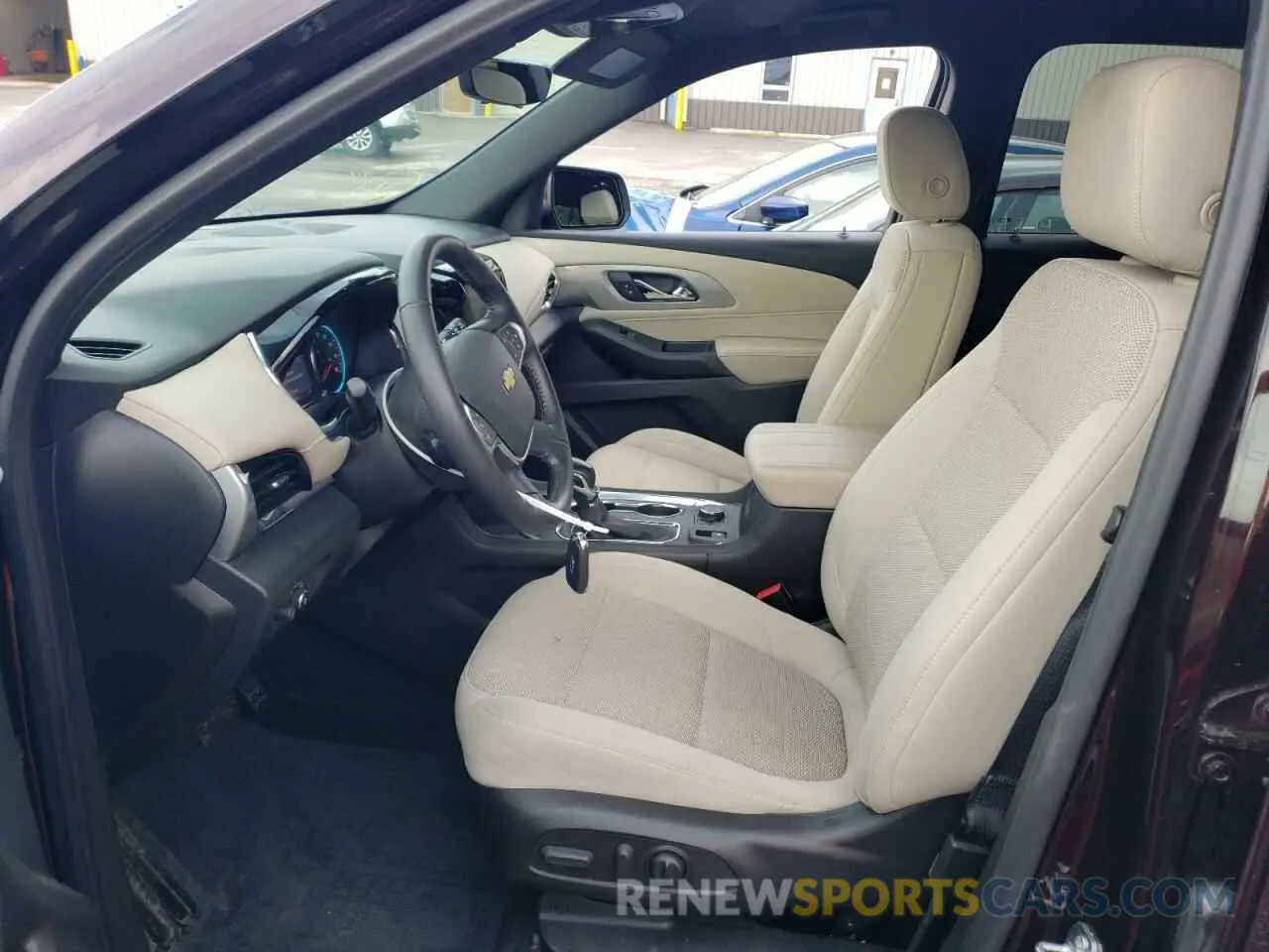7 Photograph of a damaged car 1GNEVGKW1NJ151150 CHEVROLET TRAVERSE 2022