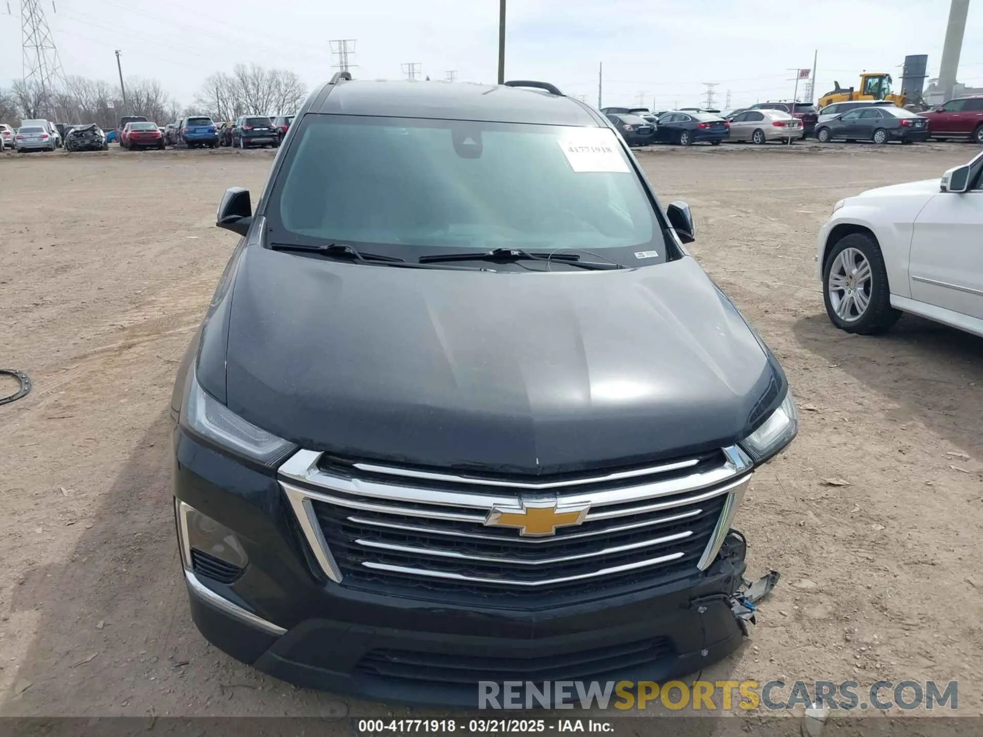 12 Photograph of a damaged car 1GNEVGKW3NJ141333 CHEVROLET TRAVERSE 2022