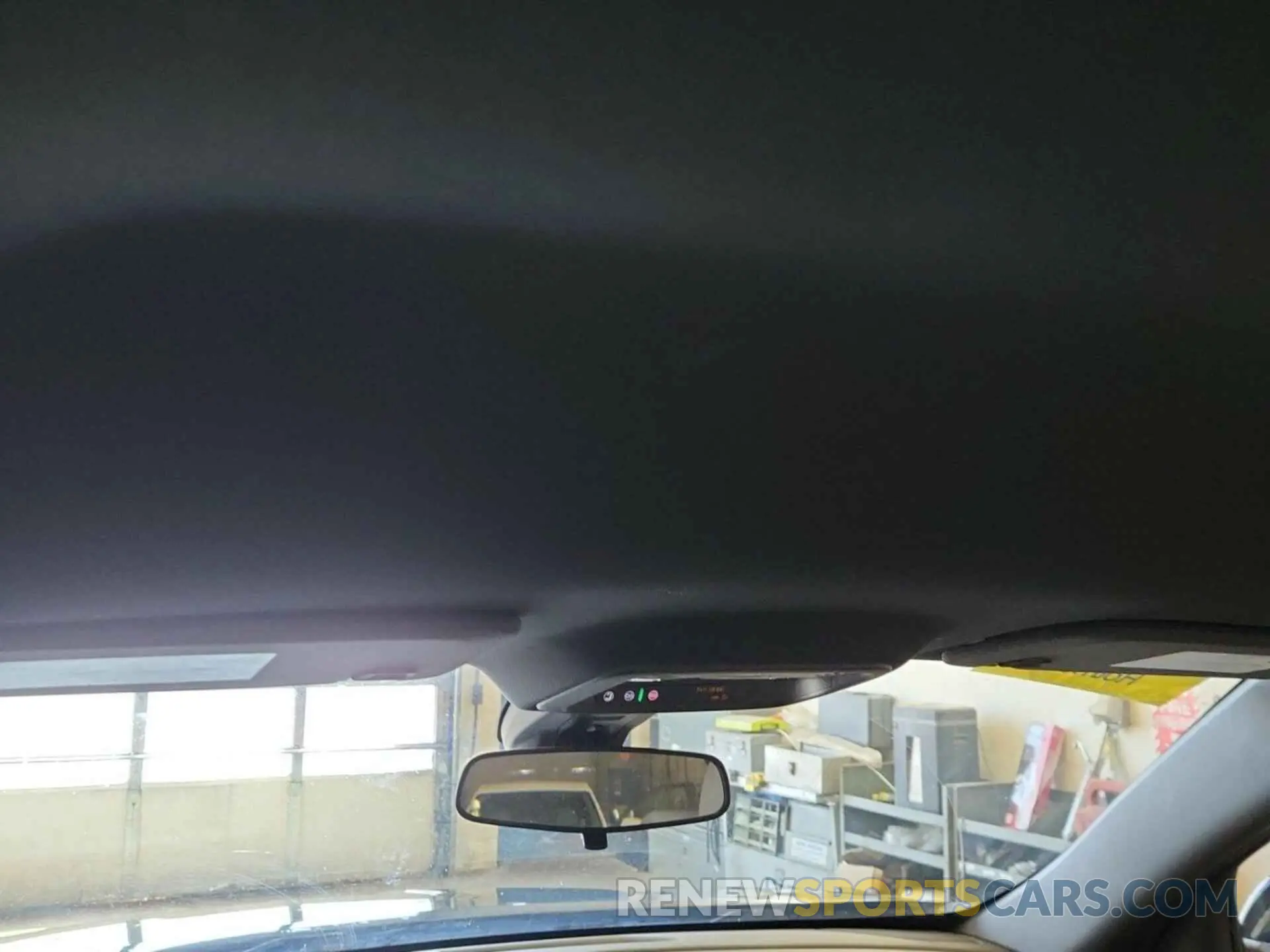 25 Photograph of a damaged car 1GNEVGKW3NJ177961 CHEVROLET TRAVERSE 2022