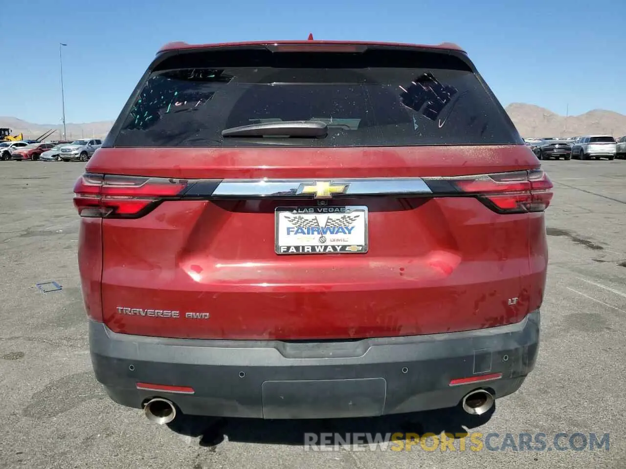 6 Photograph of a damaged car 1GNEVGKW6NJ107130 CHEVROLET TRAVERSE 2022
