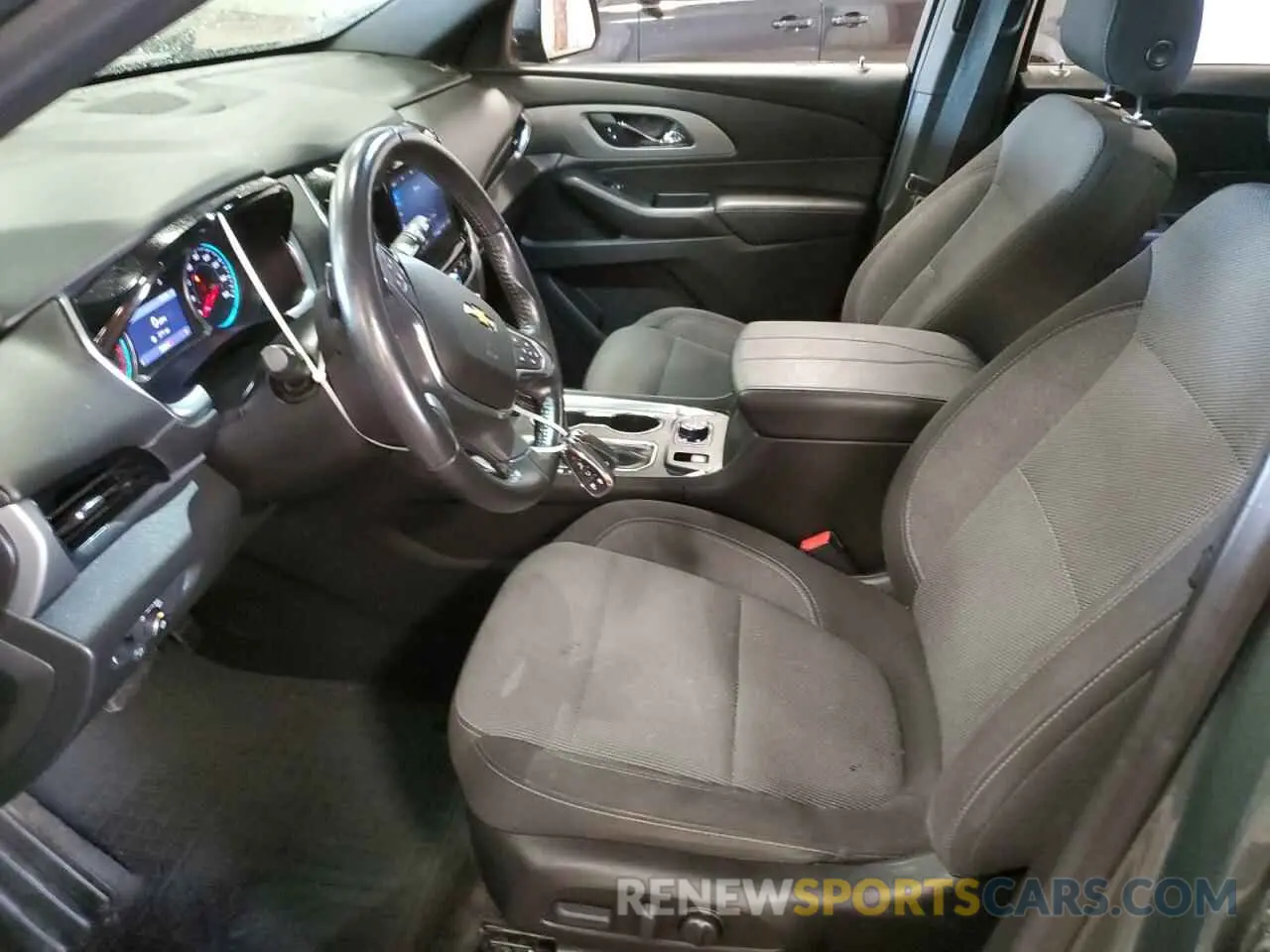 7 Photograph of a damaged car 1GNEVGKW6NJ120332 CHEVROLET TRAVERSE 2022