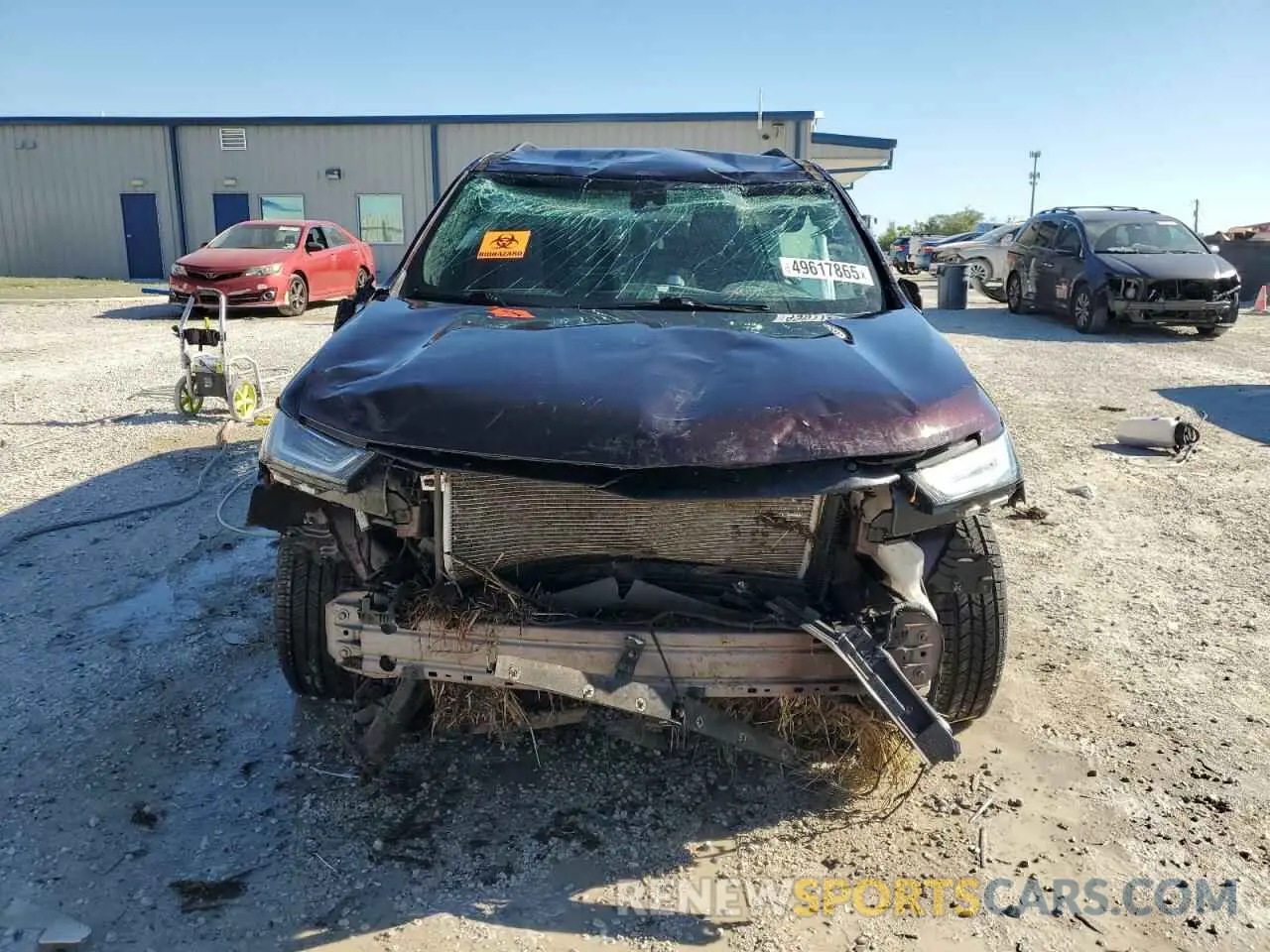 5 Photograph of a damaged car 1GNEVGKW7NJ143084 CHEVROLET TRAVERSE 2022