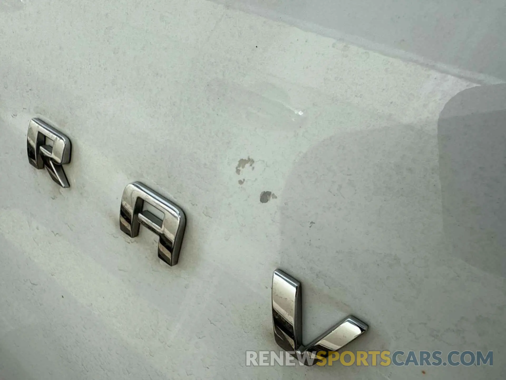 16 Photograph of a damaged car 1GNEVGKW7NJ151086 CHEVROLET TRAVERSE 2022