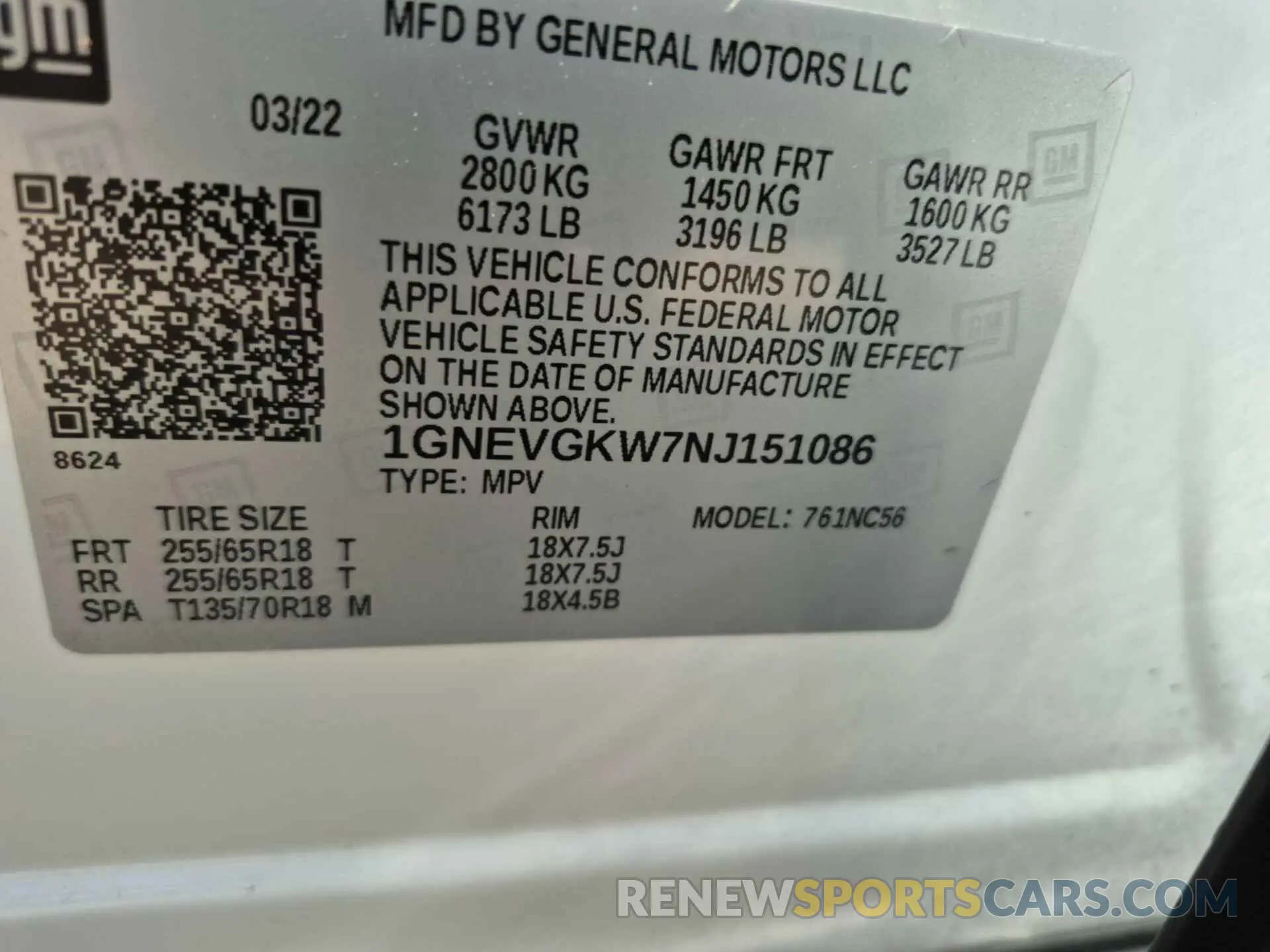 27 Photograph of a damaged car 1GNEVGKW7NJ151086 CHEVROLET TRAVERSE 2022