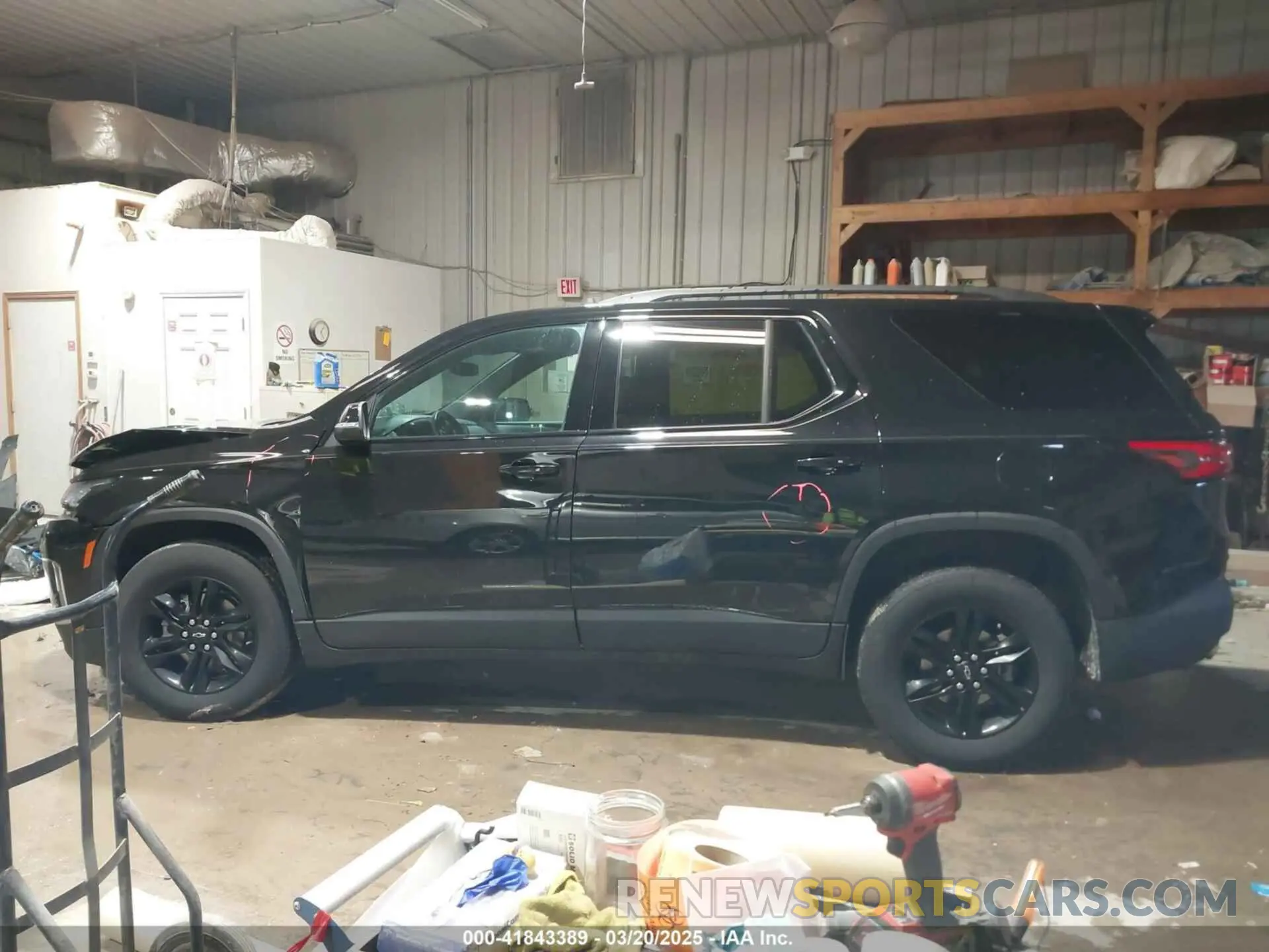 14 Photograph of a damaged car 1GNEVGKW8NJ180273 CHEVROLET TRAVERSE 2022