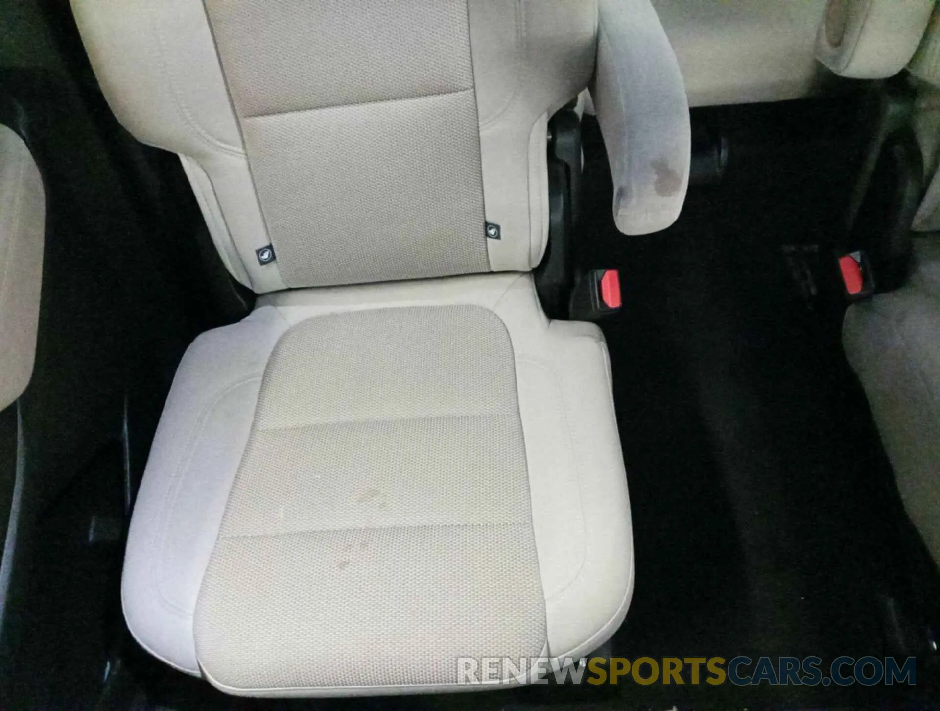 7 Photograph of a damaged car 1GNEVGKWXNJ150837 CHEVROLET TRAVERSE 2022