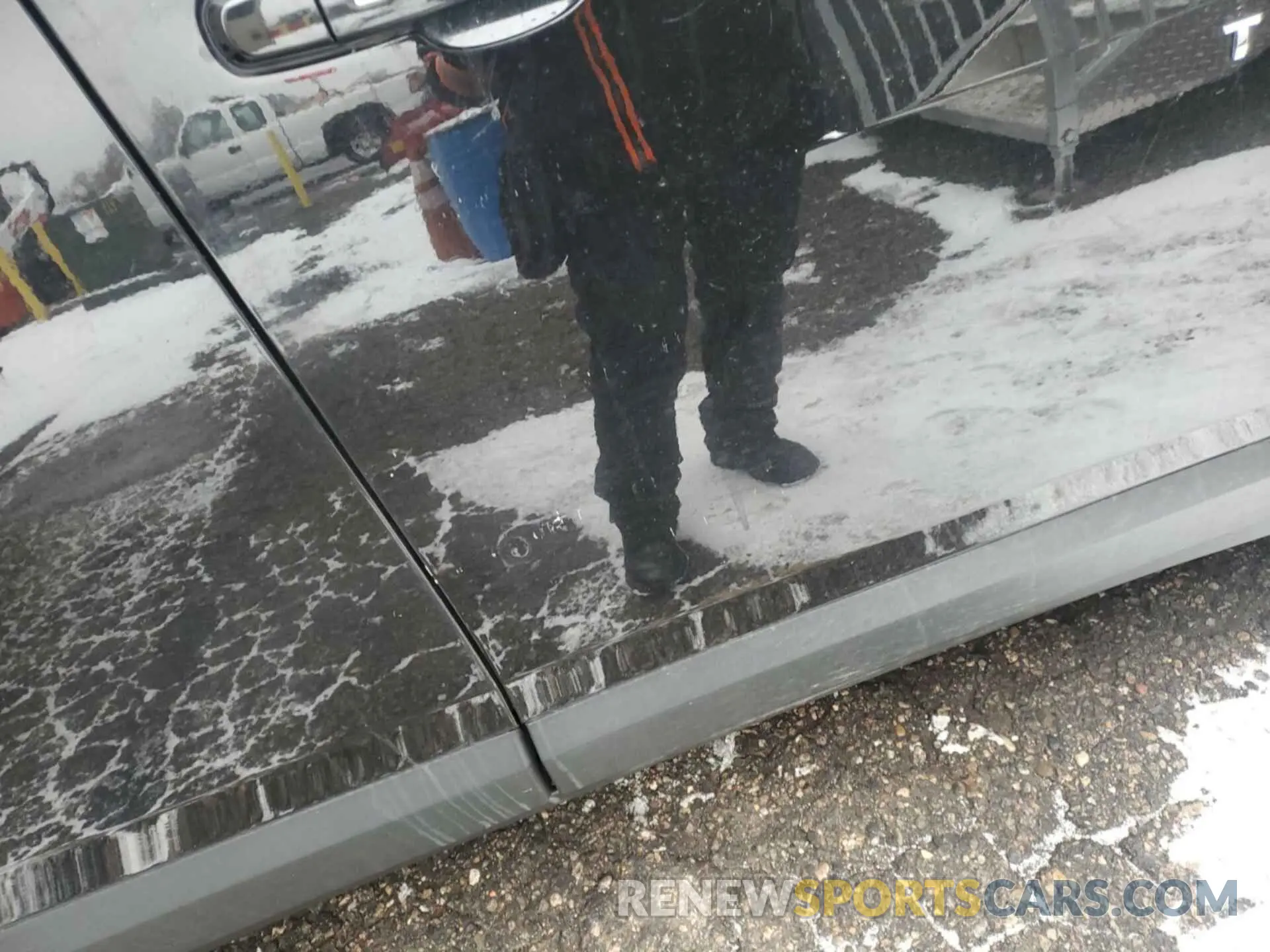 13 Photograph of a damaged car 1GNEVGKWXNJ151244 CHEVROLET TRAVERSE 2022