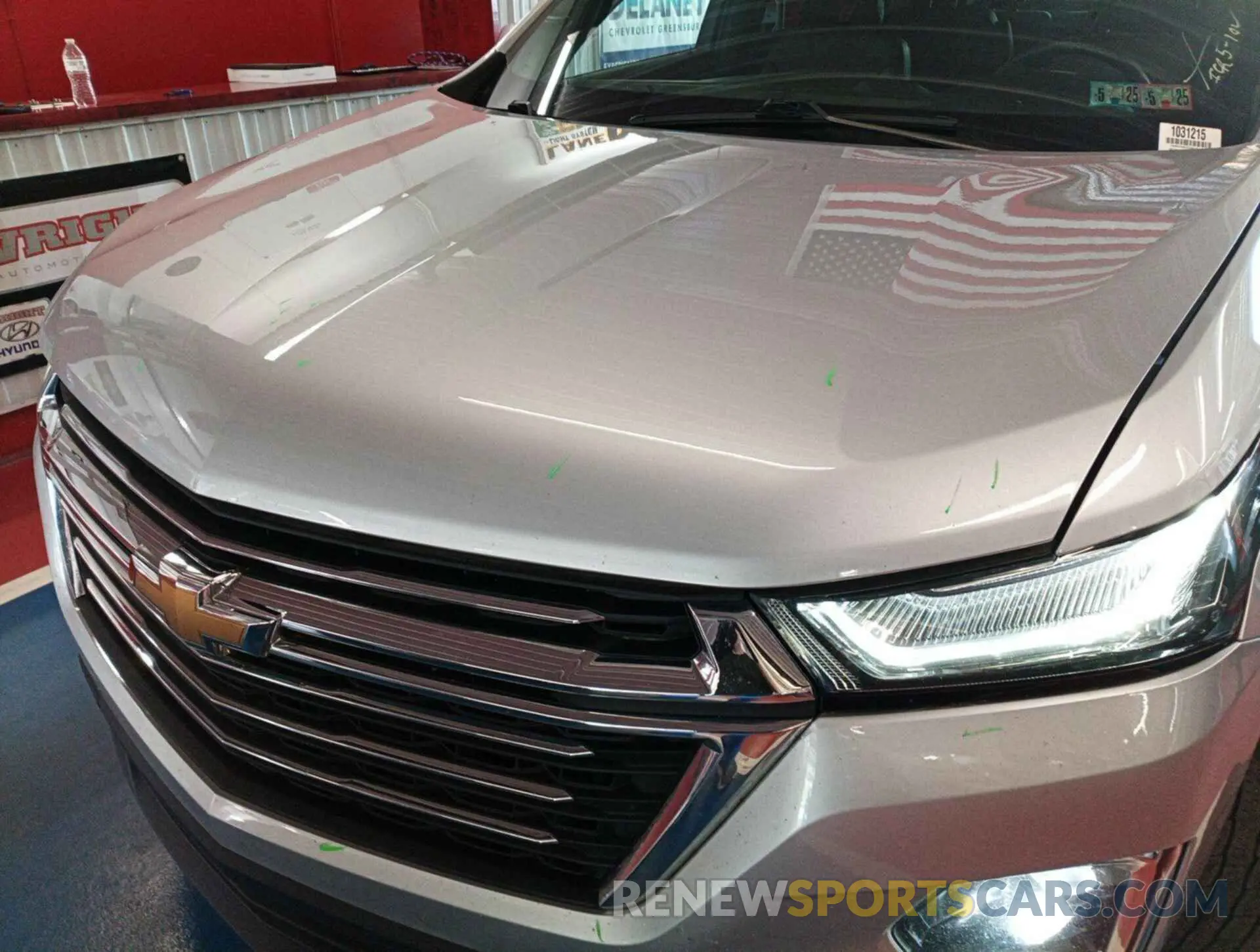 21 Photograph of a damaged car 1GNEVHKW5NJ151576 CHEVROLET TRAVERSE 2022